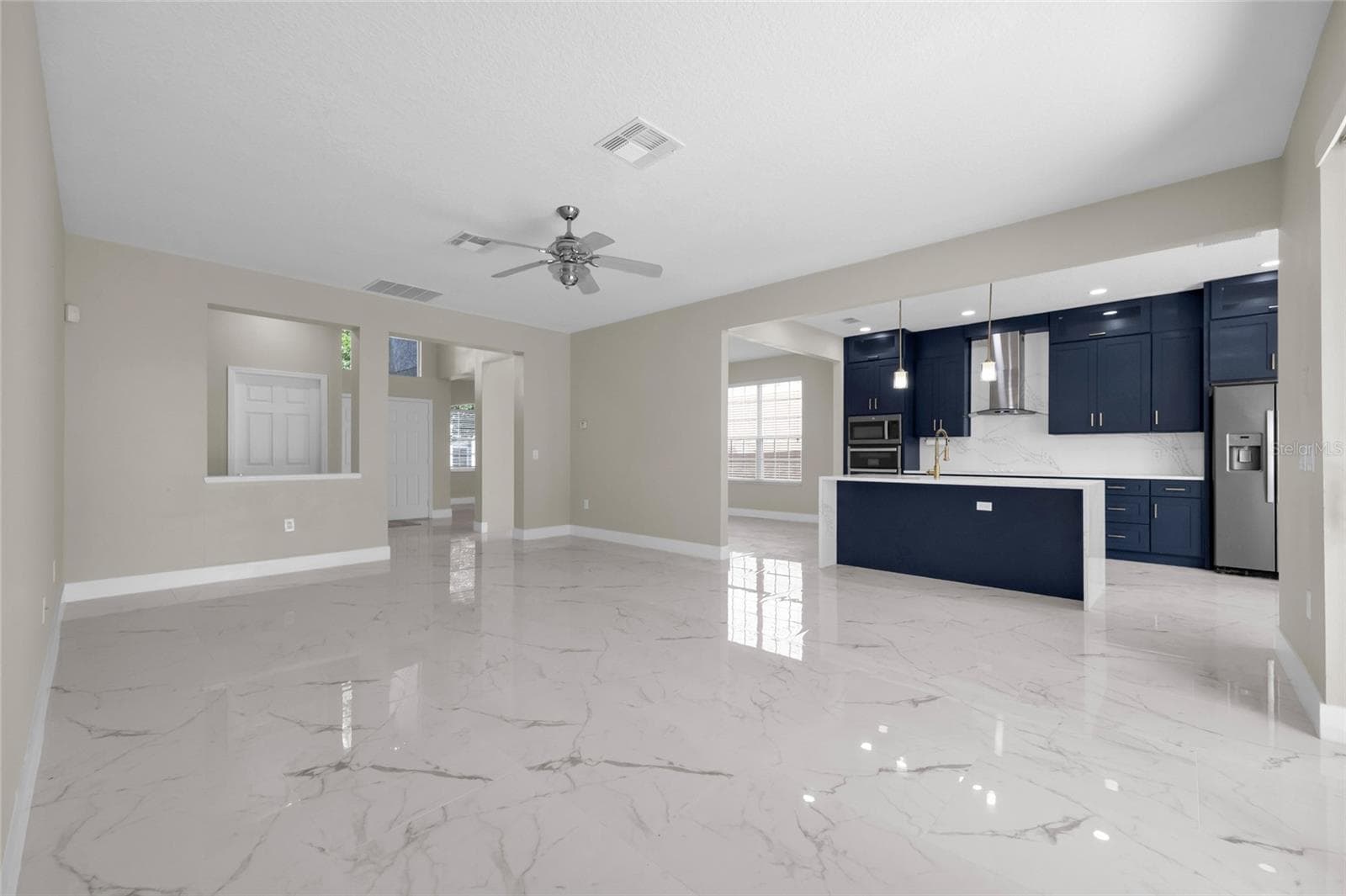 Single Family Residence at 12703 MOSS PARK RIDGE DR, ORLANDO, photo 13 of 81