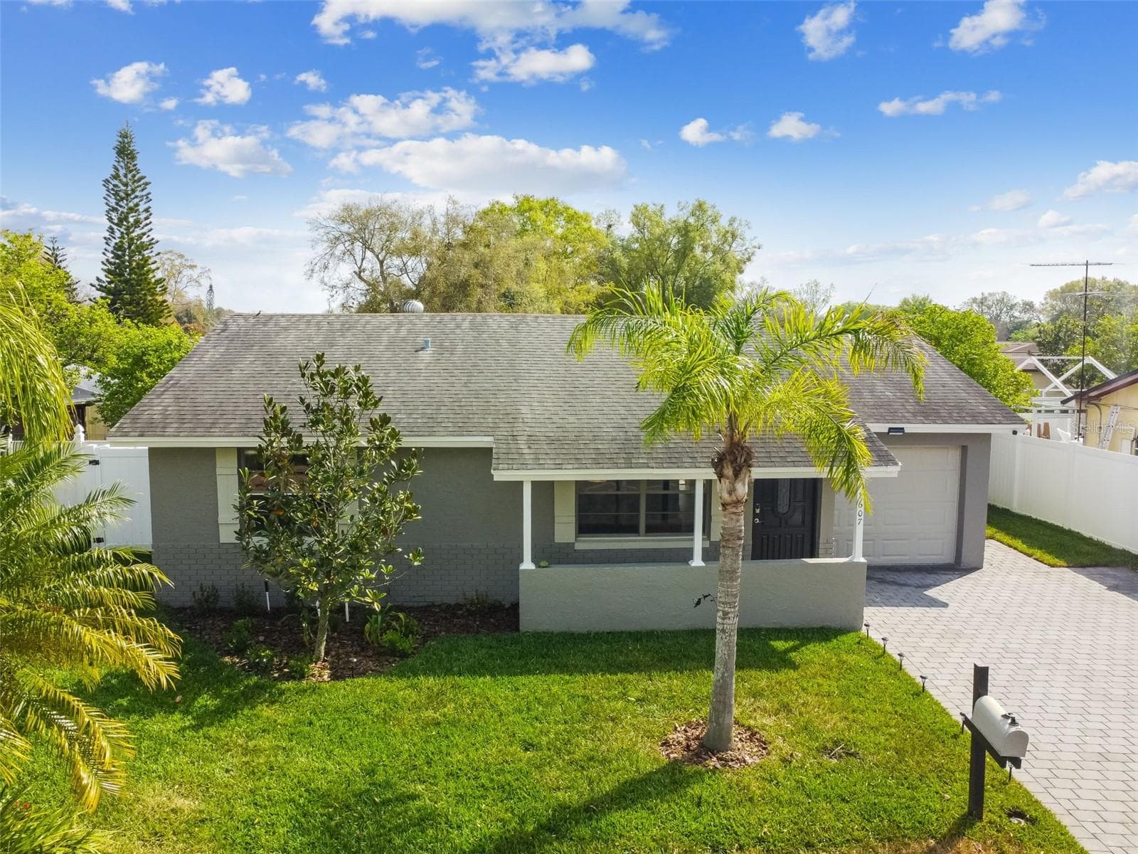 Single Family Residence at 7607 WOODLAND OAKS CT, TAMPA, photo 64 of 67