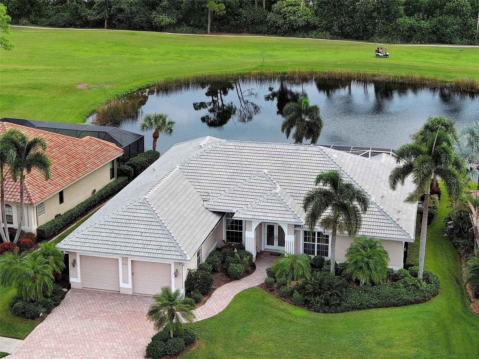 692 EGRET WALK LN
