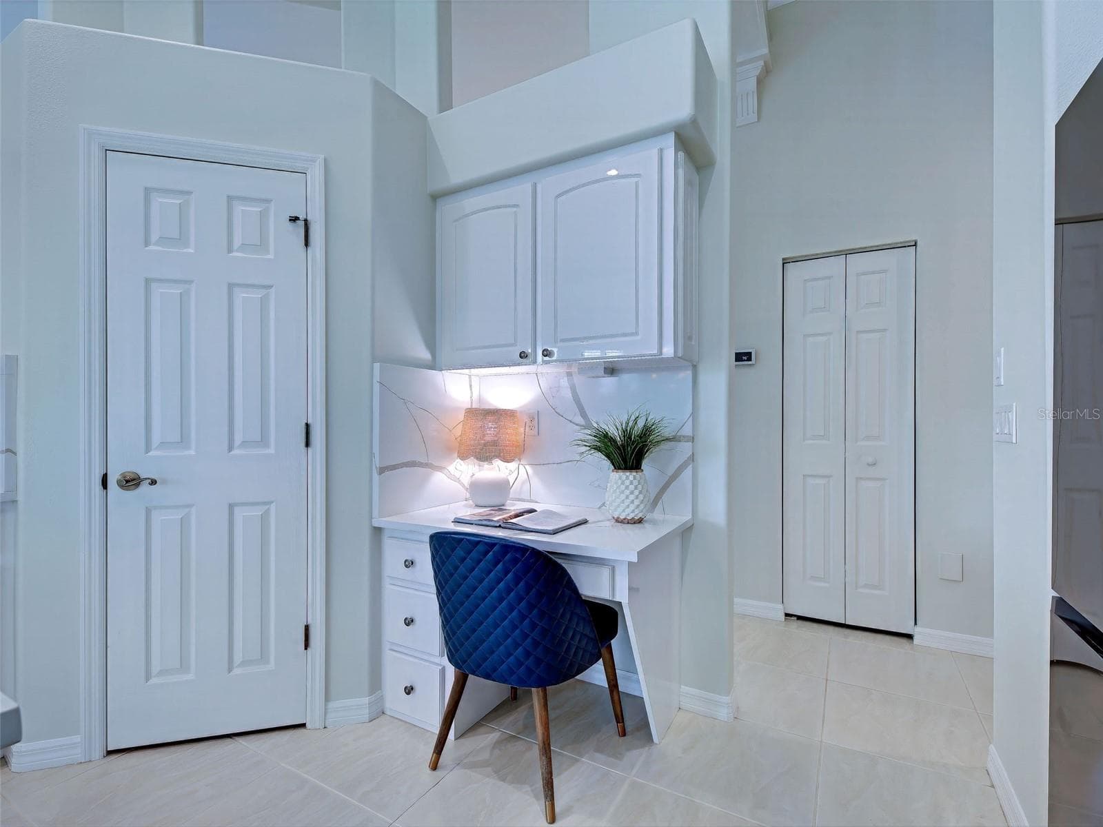 Cozy kitchen spot and large pantry. - 692 EGRET WALK LN, VENICE