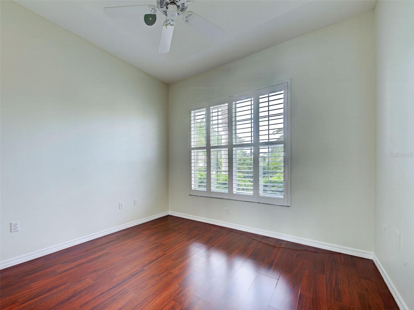 Den is light and bright. - 692 EGRET WALK LN, VENICE