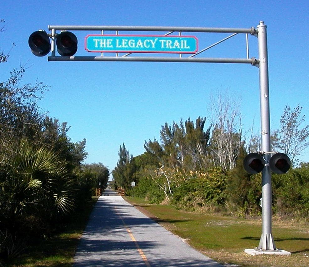 Cycle for mile (all the way to Sarasota, energy permitting) on the nearby Legacy Trail. - 692 EGRET WALK LN, VENICE