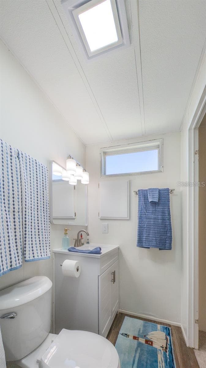 Totaly new second bath - 229 DIXIE, TARPON SPRINGS