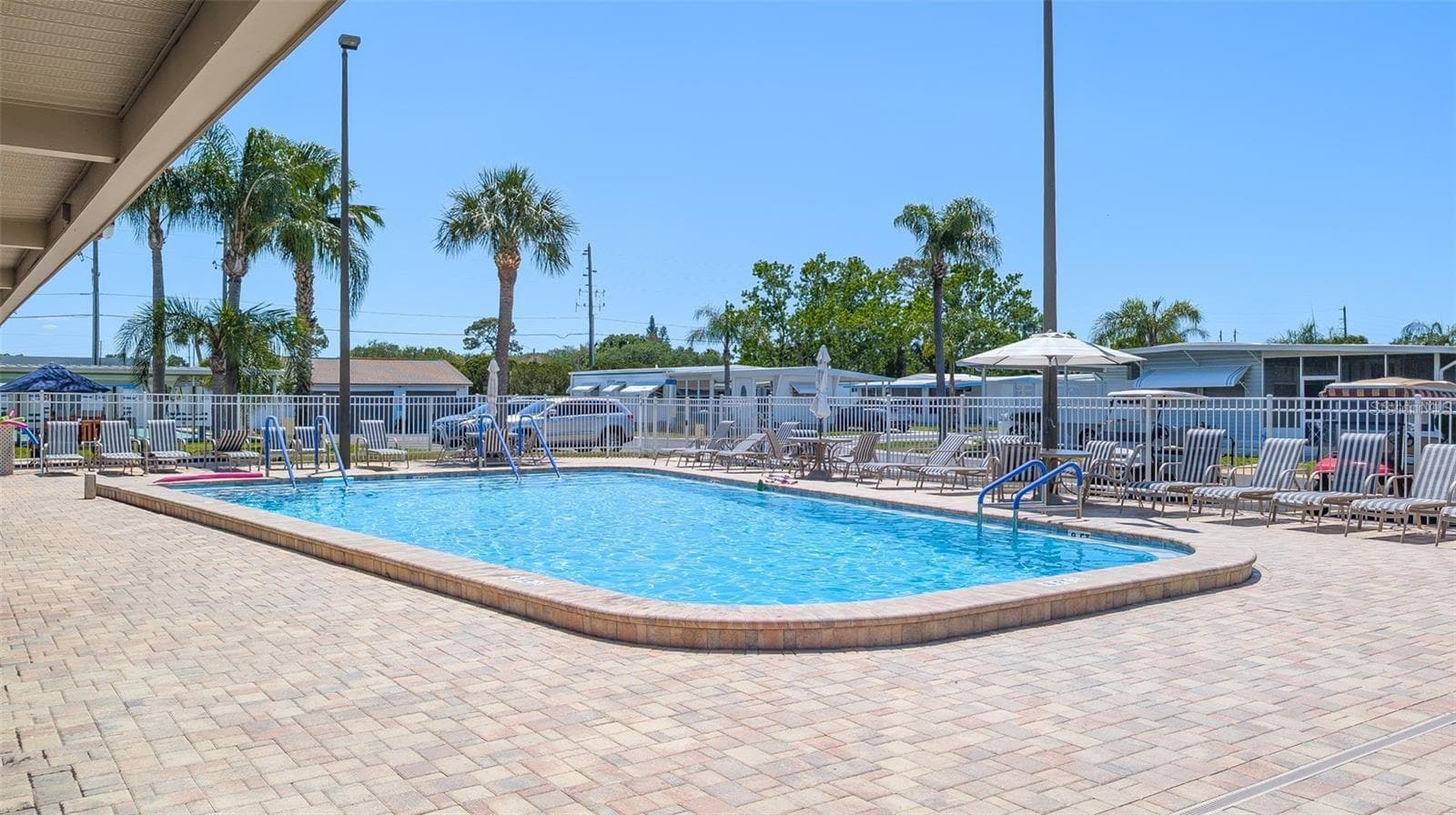 Mobile Home at 229 DIXIE, TARPON SPRINGS, photo 16 of 37