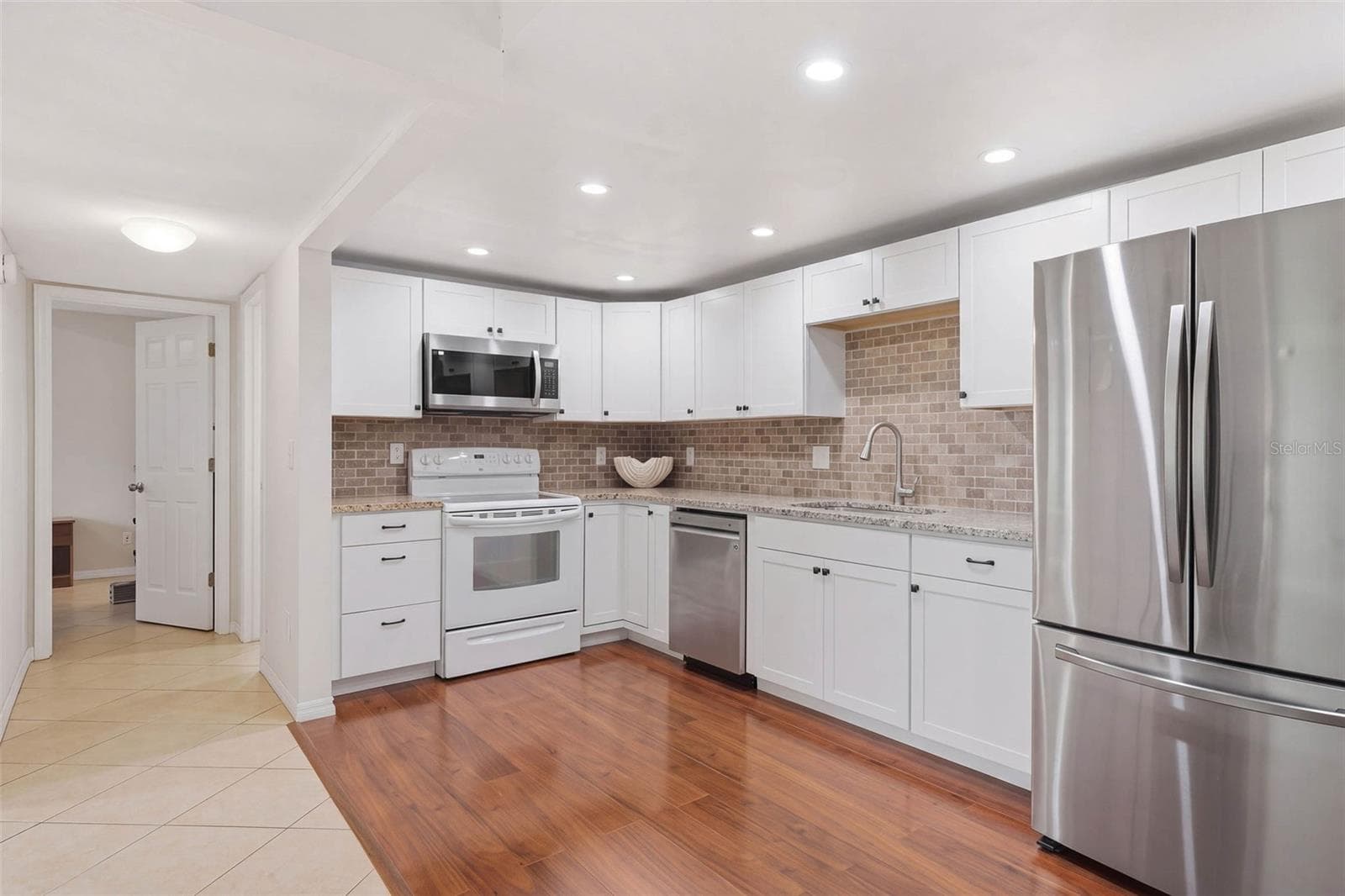Condominium at 1799 N HIGHLAND AVE #163, CLEARWATER, photo 3 of 17