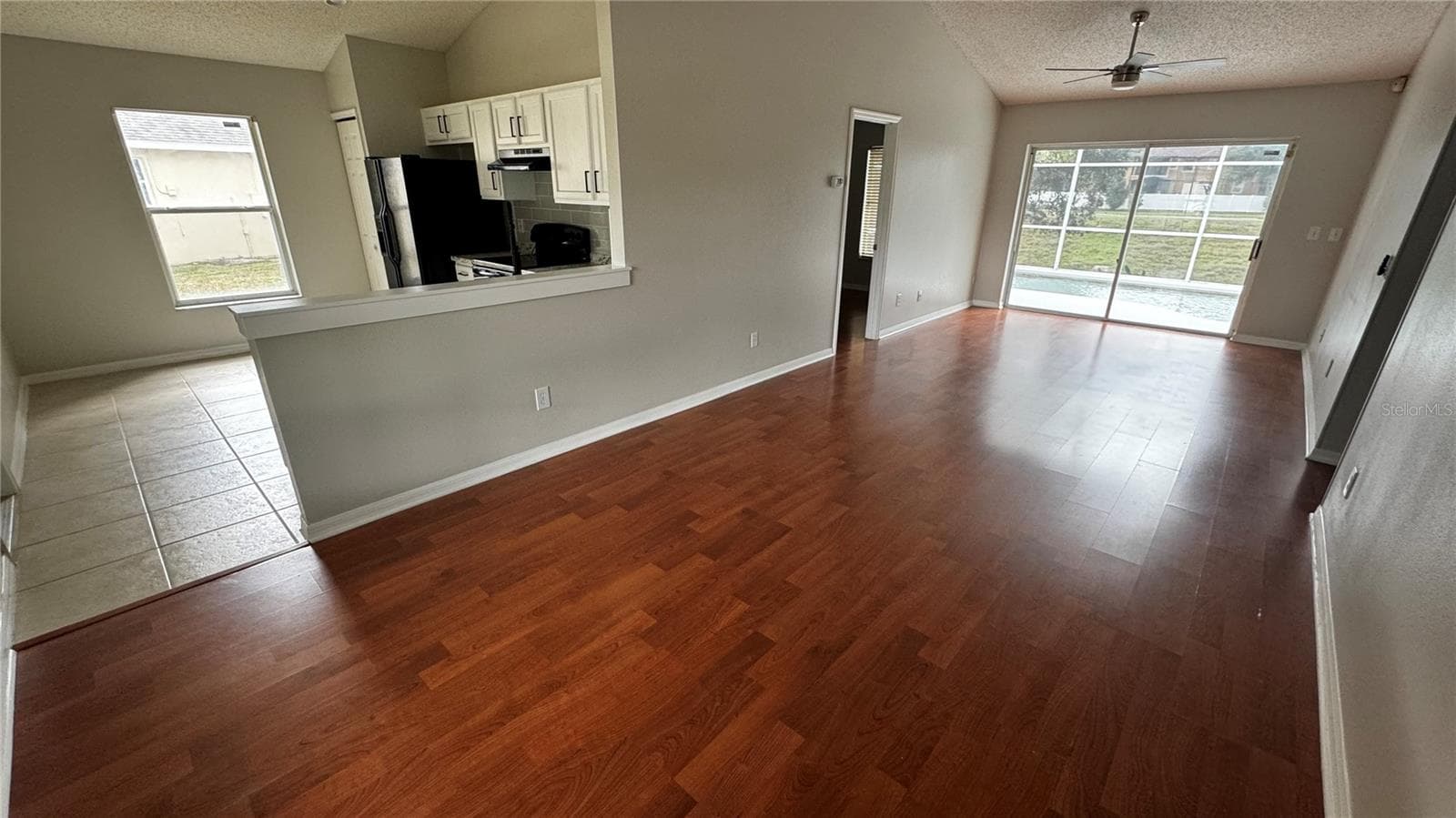Living/Dining Area - 237 WALPOLE LOOP, DAVENPORT
