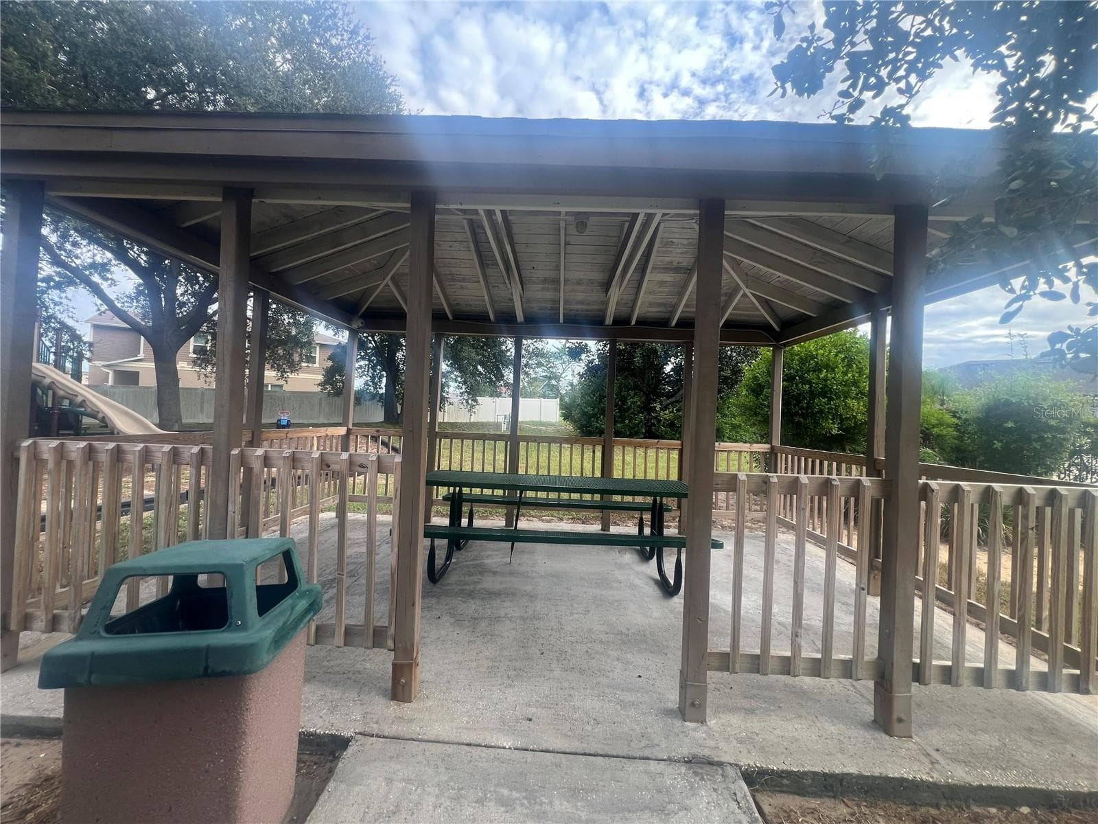 Community Area - 237 WALPOLE LOOP, DAVENPORT