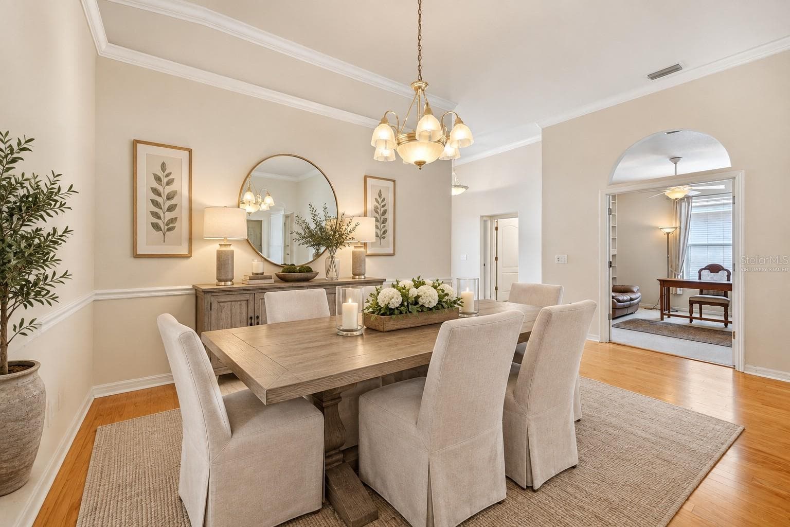 Virtually staged dining room - 8492 IDLEWOOD CT, LAKEWOOD RANCH