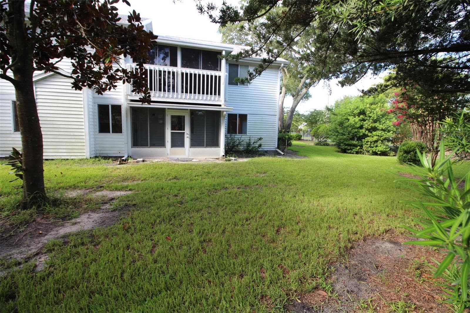 Condominium at 5301 WHITE CLIFF LN #1002, ORLANDO, photo 13 of 23