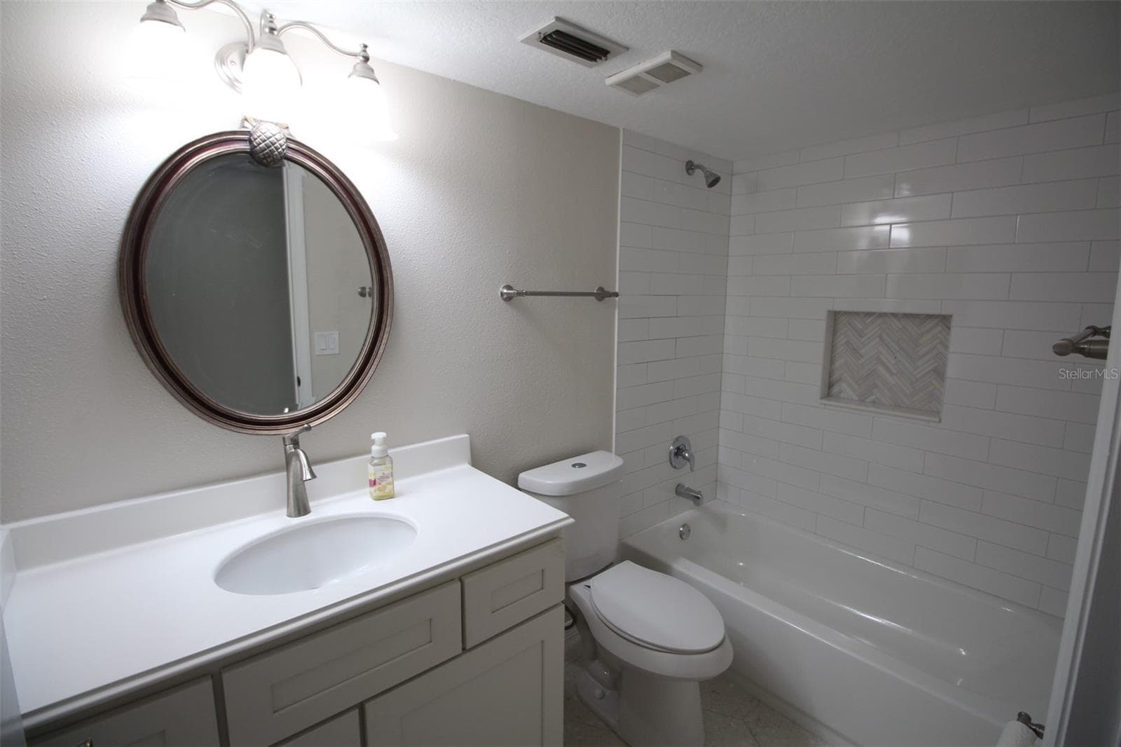 Condominium at 5301 WHITE CLIFF LN #1002, ORLANDO, photo 21 of 23