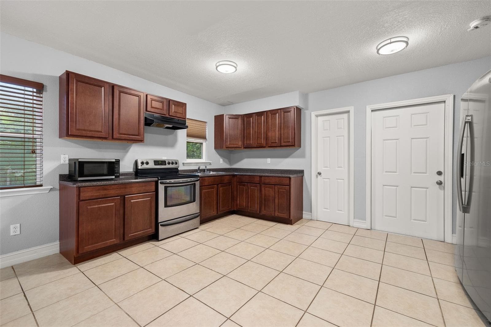 Single Family Residence at 617 CITRUS ST, ORLANDO, photo 14 of 35