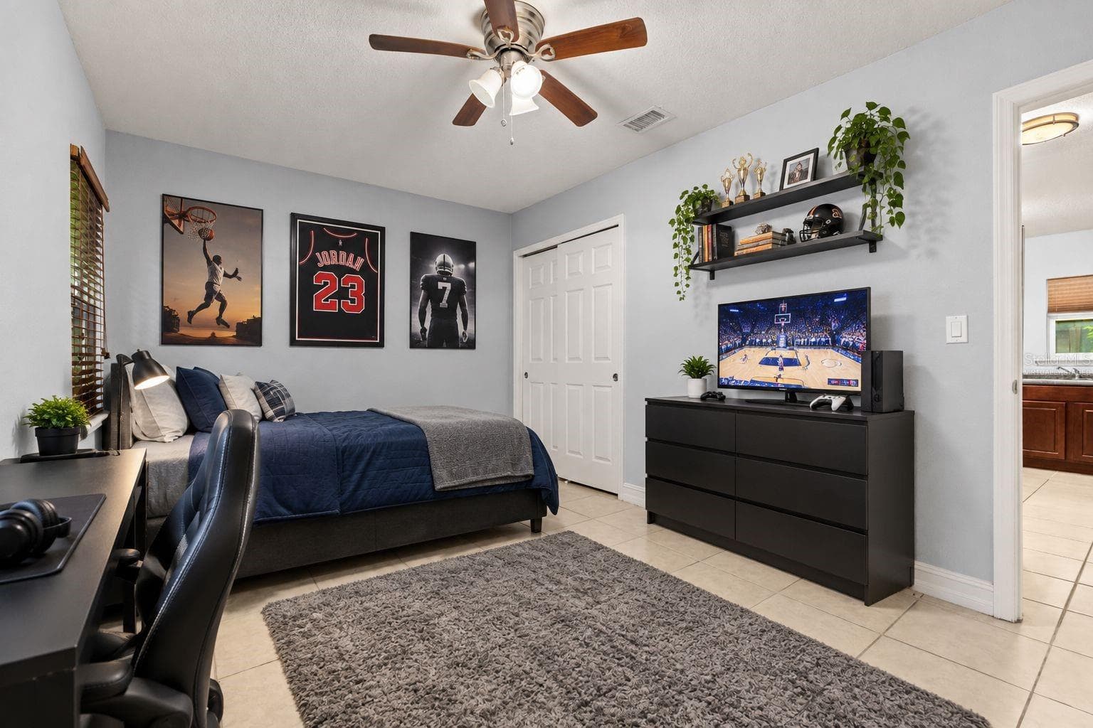 Virtually Staged - 617 CITRUS ST, ORLANDO