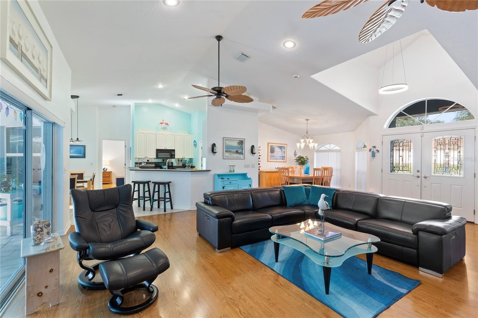Single Family Residence at 2972 GLENPARK RD, PALM HARBOR, photo 5 of 43