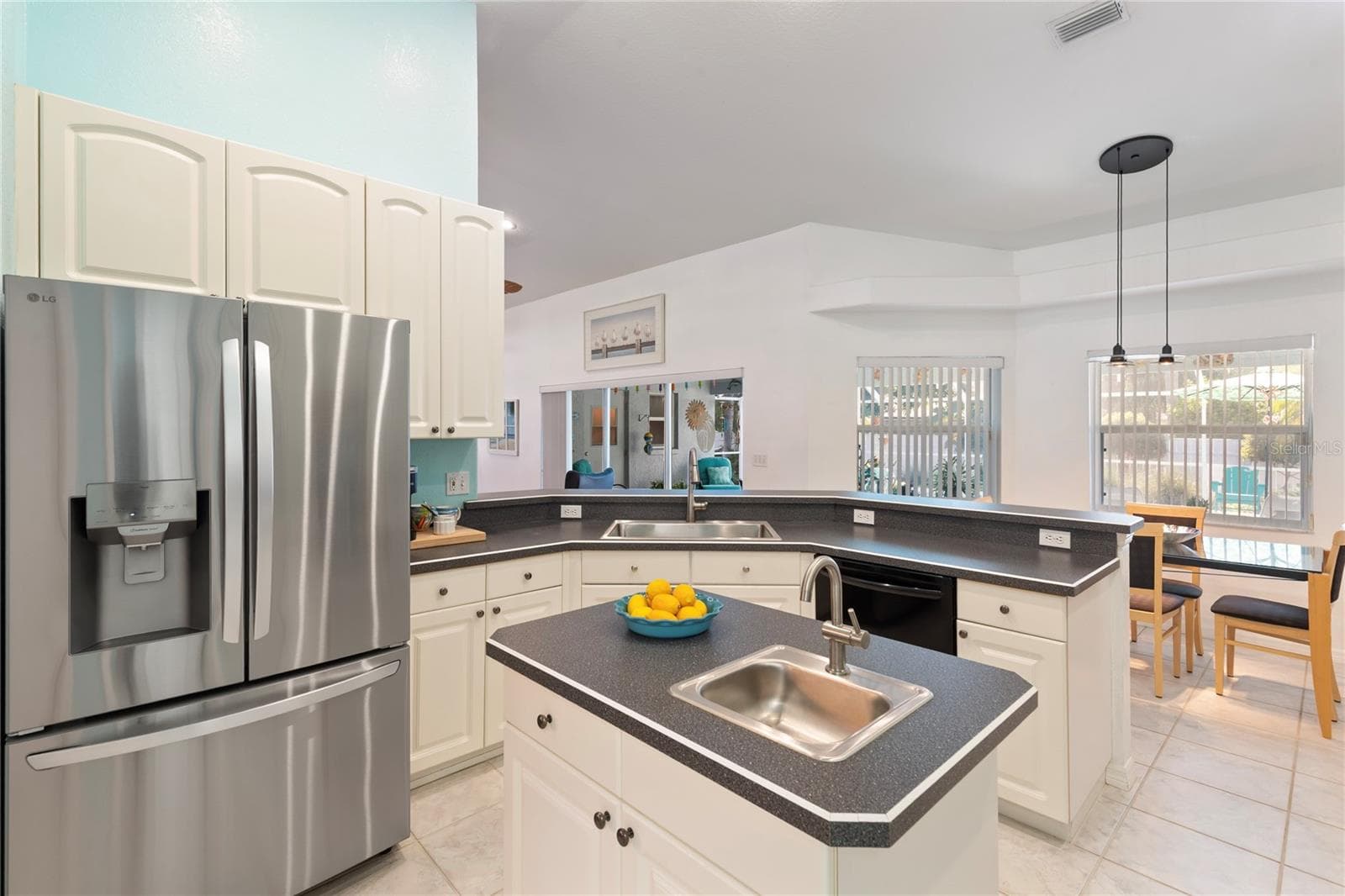 Single Family Residence at 2972 GLENPARK RD, PALM HARBOR, photo 12 of 43