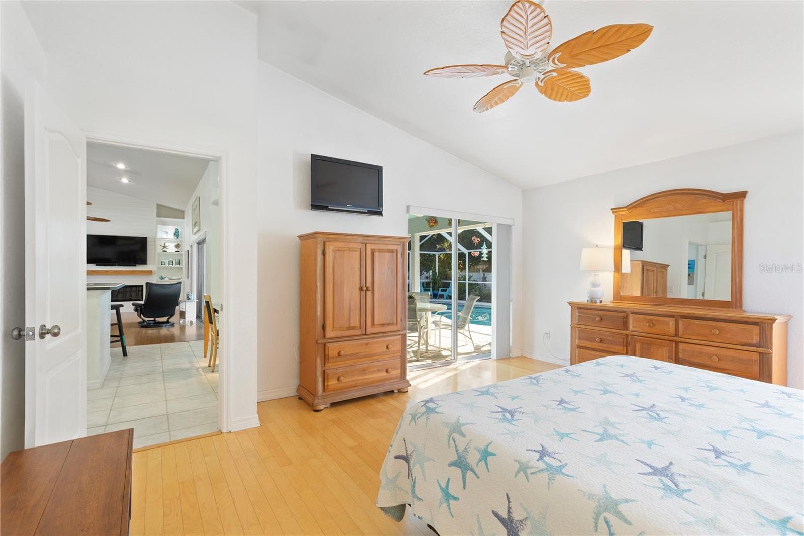 Single Family Residence at 2972 GLENPARK RD, PALM HARBOR, photo 14 of 43