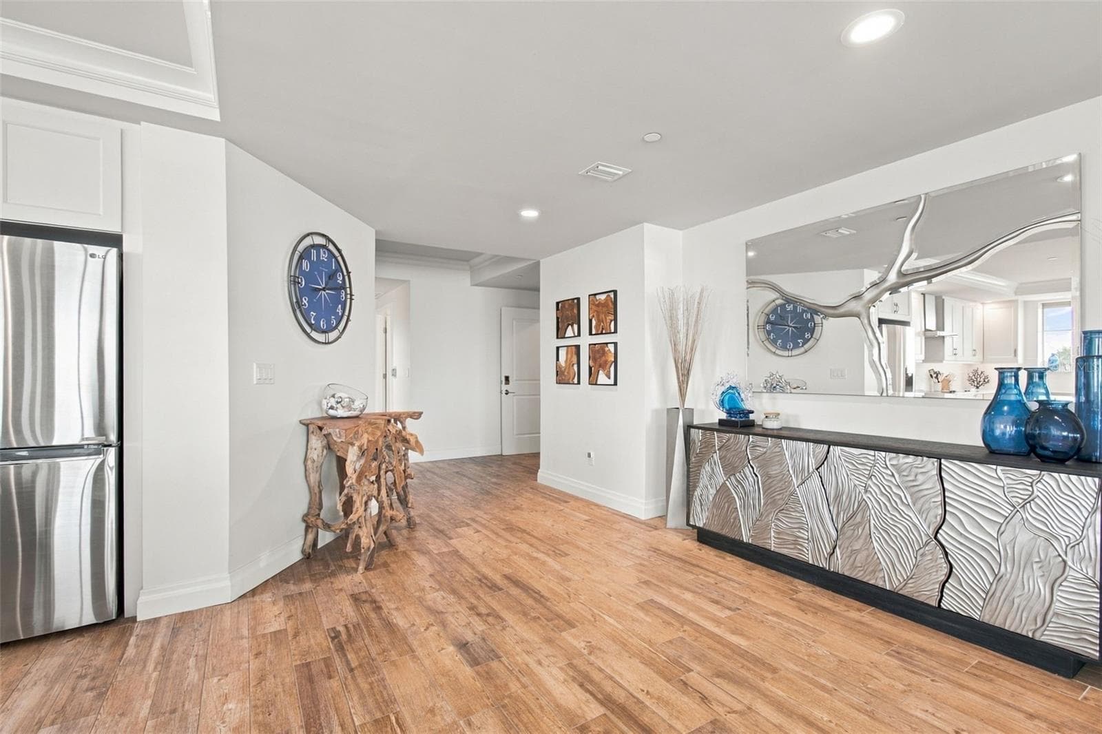 Condominium at 650 COLLANY RD #406, TIERRA VERDE, photo 11 of 99