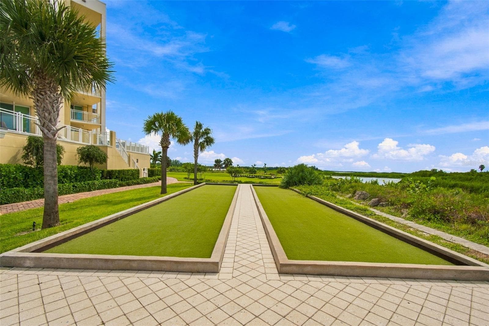 Bocce ball - 650 COLLANY RD #406, TIERRA VERDE