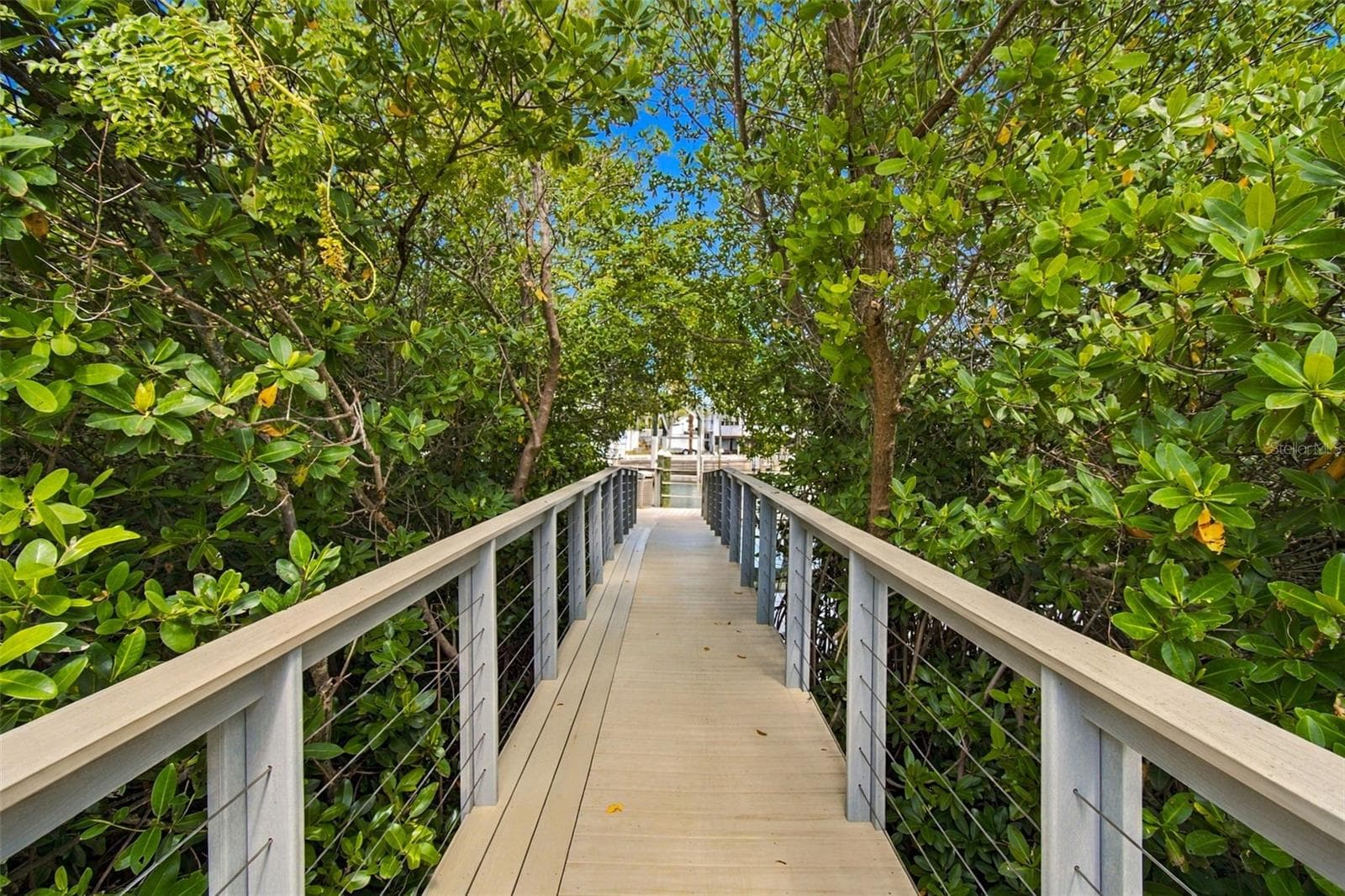 Floating dock - 650 COLLANY RD #406, TIERRA VERDE