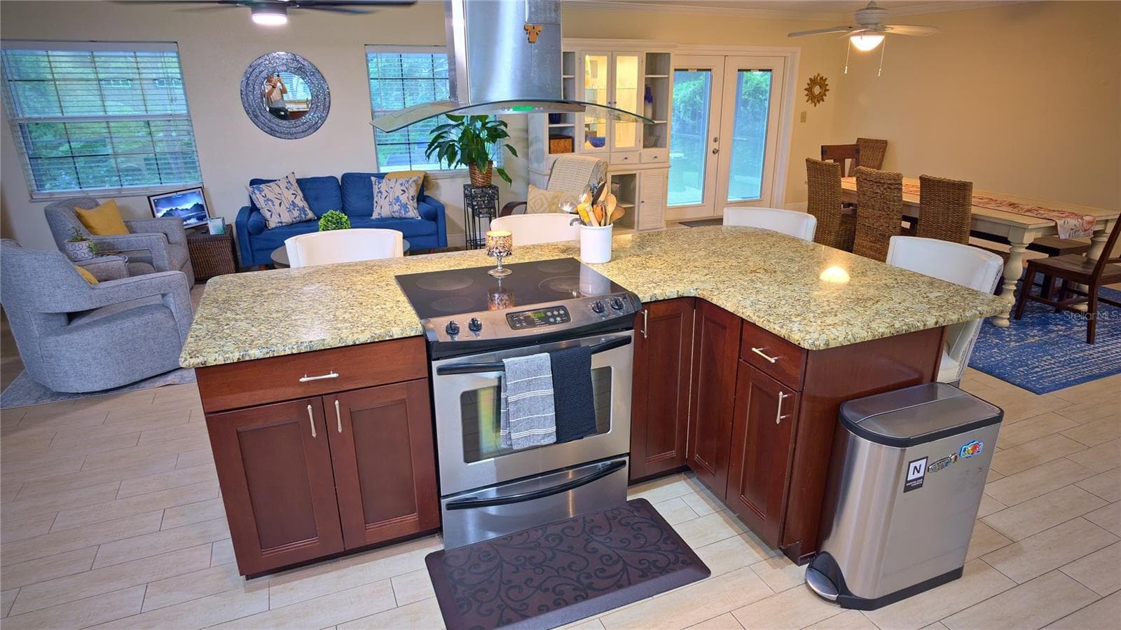 Single Family Residence at 1310 WINSTON RD, MAITLAND, photo 8 of 22