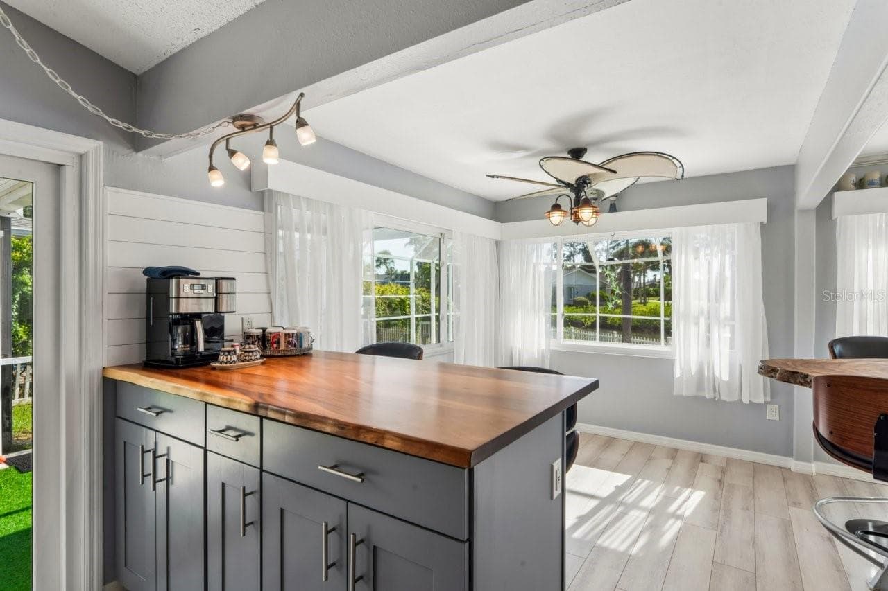 Single Family Residence at 4254 MARINE PKWY, NEW PORT RICHEY, photo 20 of 78