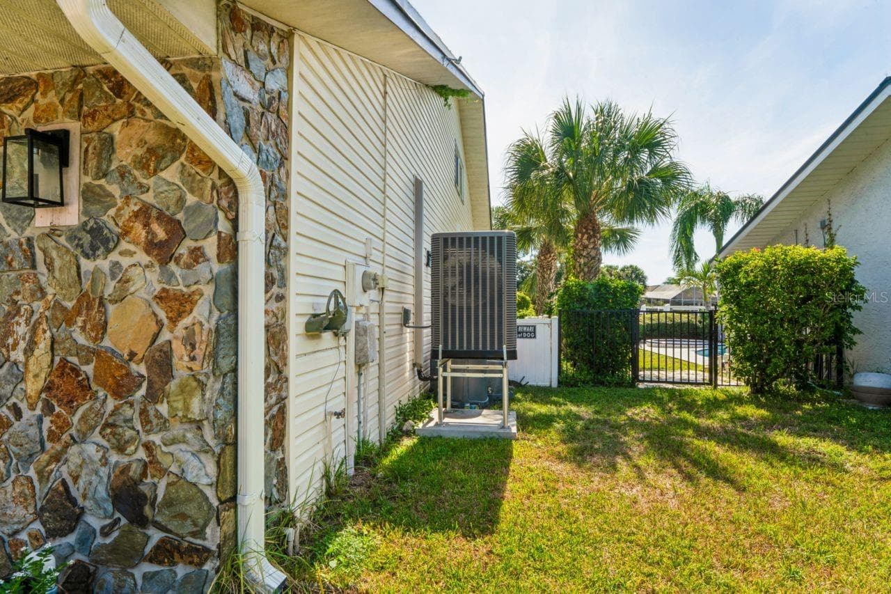 Single Family Residence at 4254 MARINE PKWY, NEW PORT RICHEY, photo 60 of 78