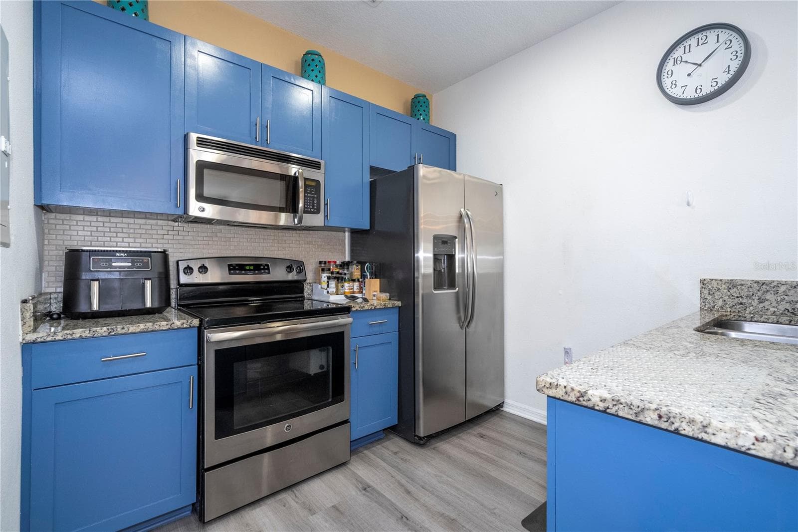 Townhouse at 2900 EDENSHIRE WAY #102, KISSIMMEE, photo 11 of 38
