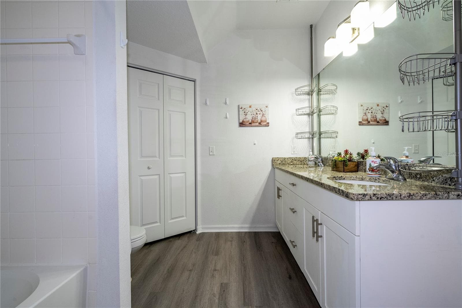 Townhouse at 2900 EDENSHIRE WAY #102, KISSIMMEE, photo 17 of 38