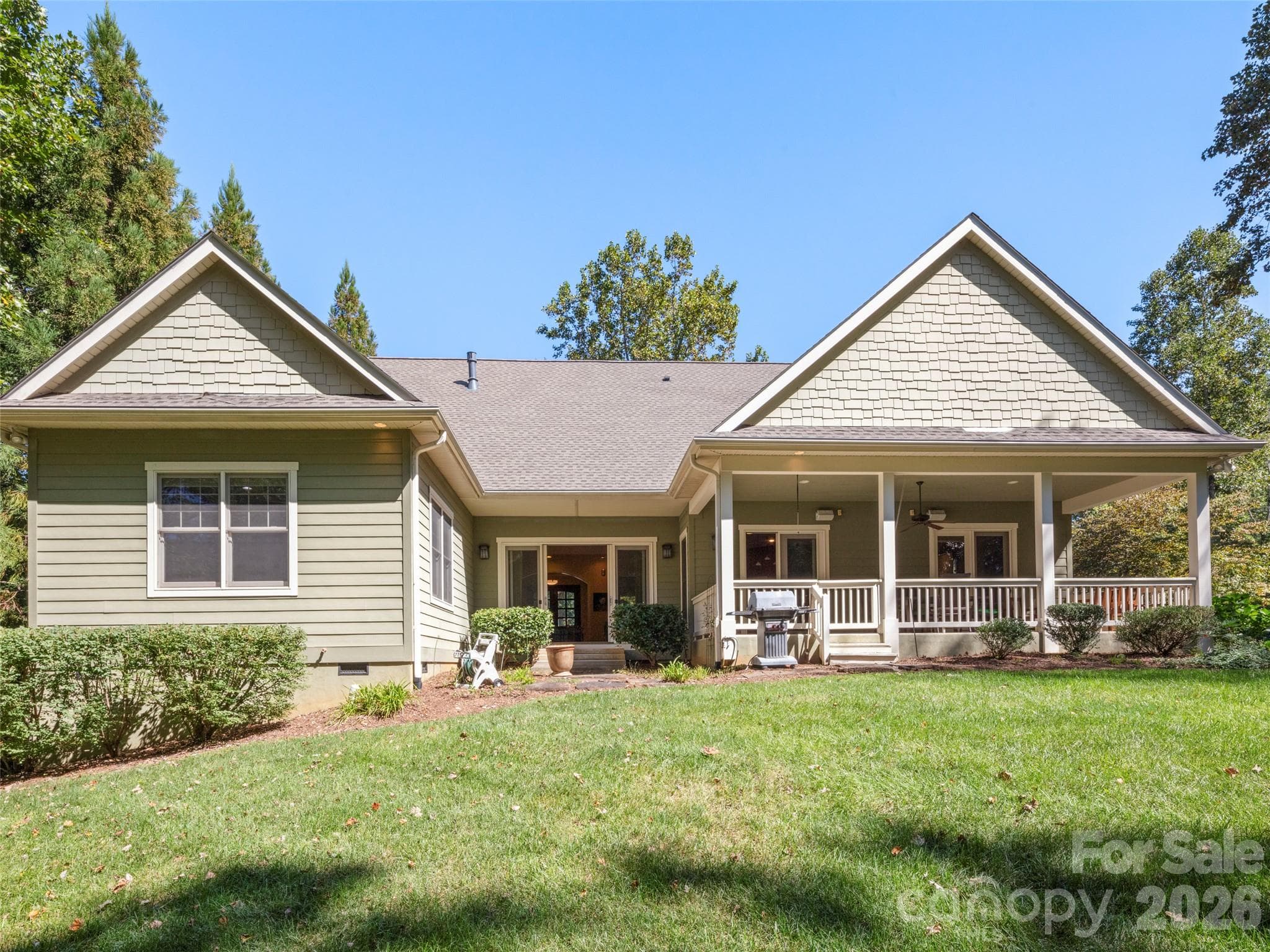 Single Family Residence at 184 Benhurst Court, Hendersonville, photo 27 of 28