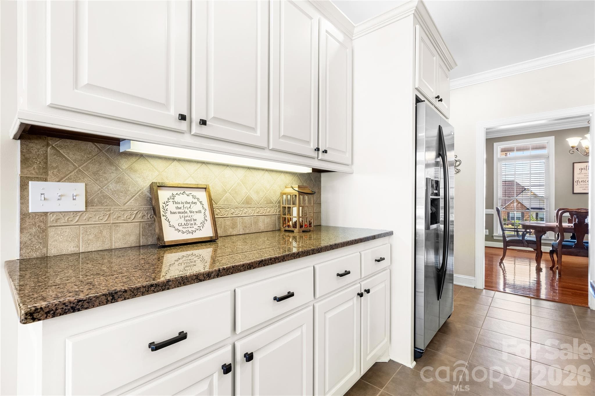 Single Family Residence at 66 Hawks Ridge, Hickory, photo 15 of 48