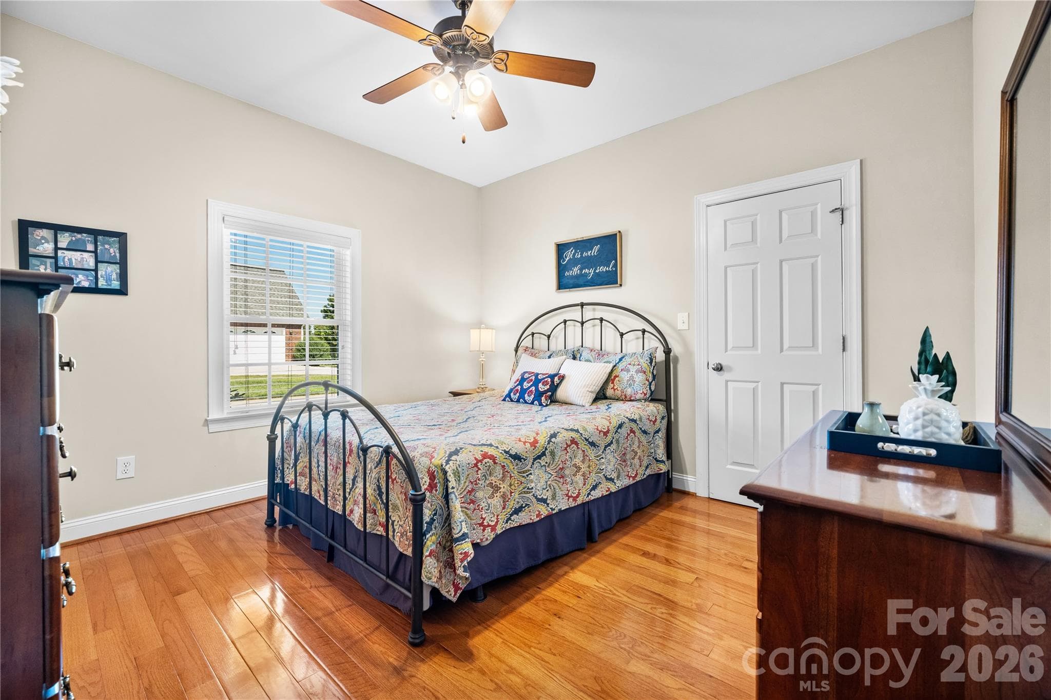 Single Family Residence at 66 Hawks Ridge, Hickory, photo 31 of 48