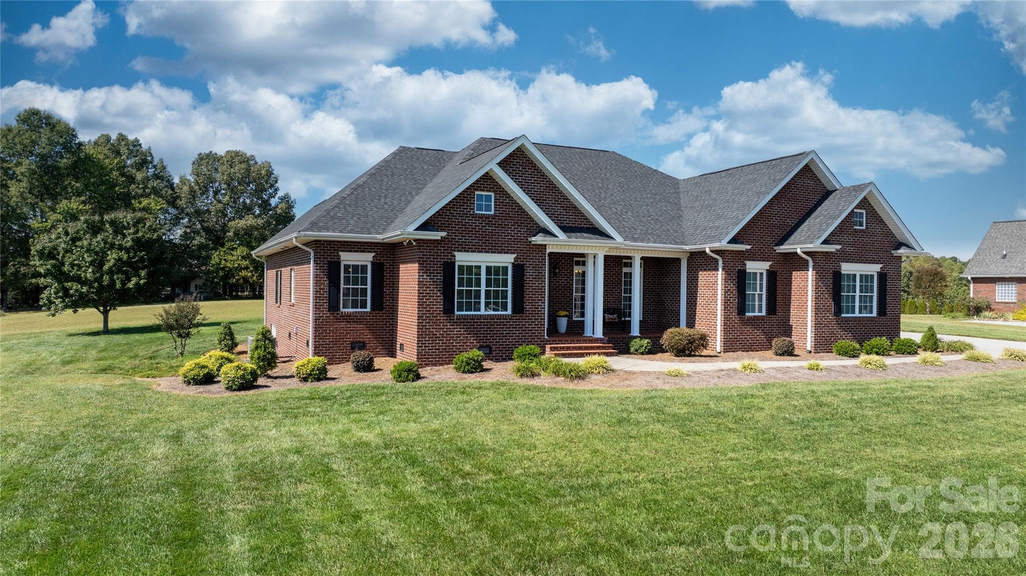 Single Family Residence at 66 Hawks Ridge, Hickory, photo 39 of 48