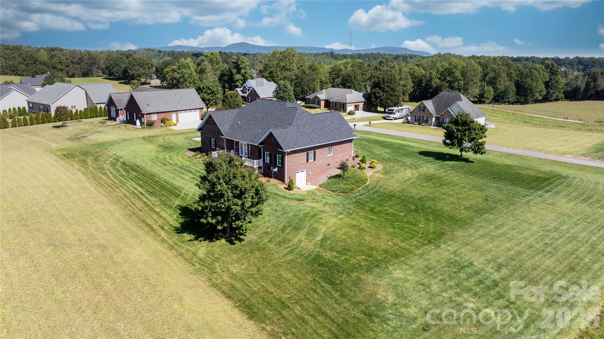 Single Family Residence at 66 Hawks Ridge, Hickory, photo 46 of 48