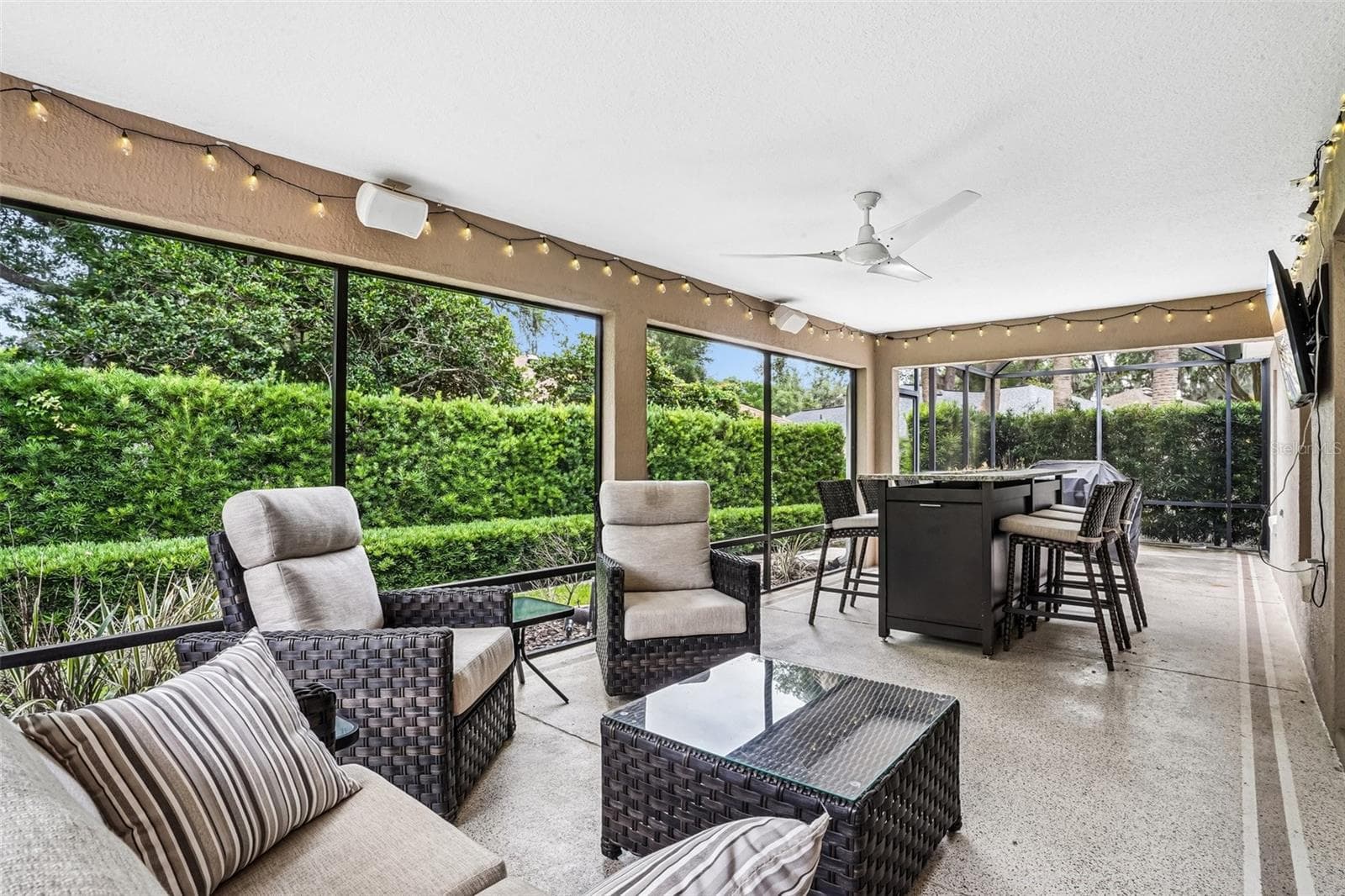 luxurious outdoor setting, plenty of space - 17115 SE 93RD TELLFIER TER, THE VILLAGES
