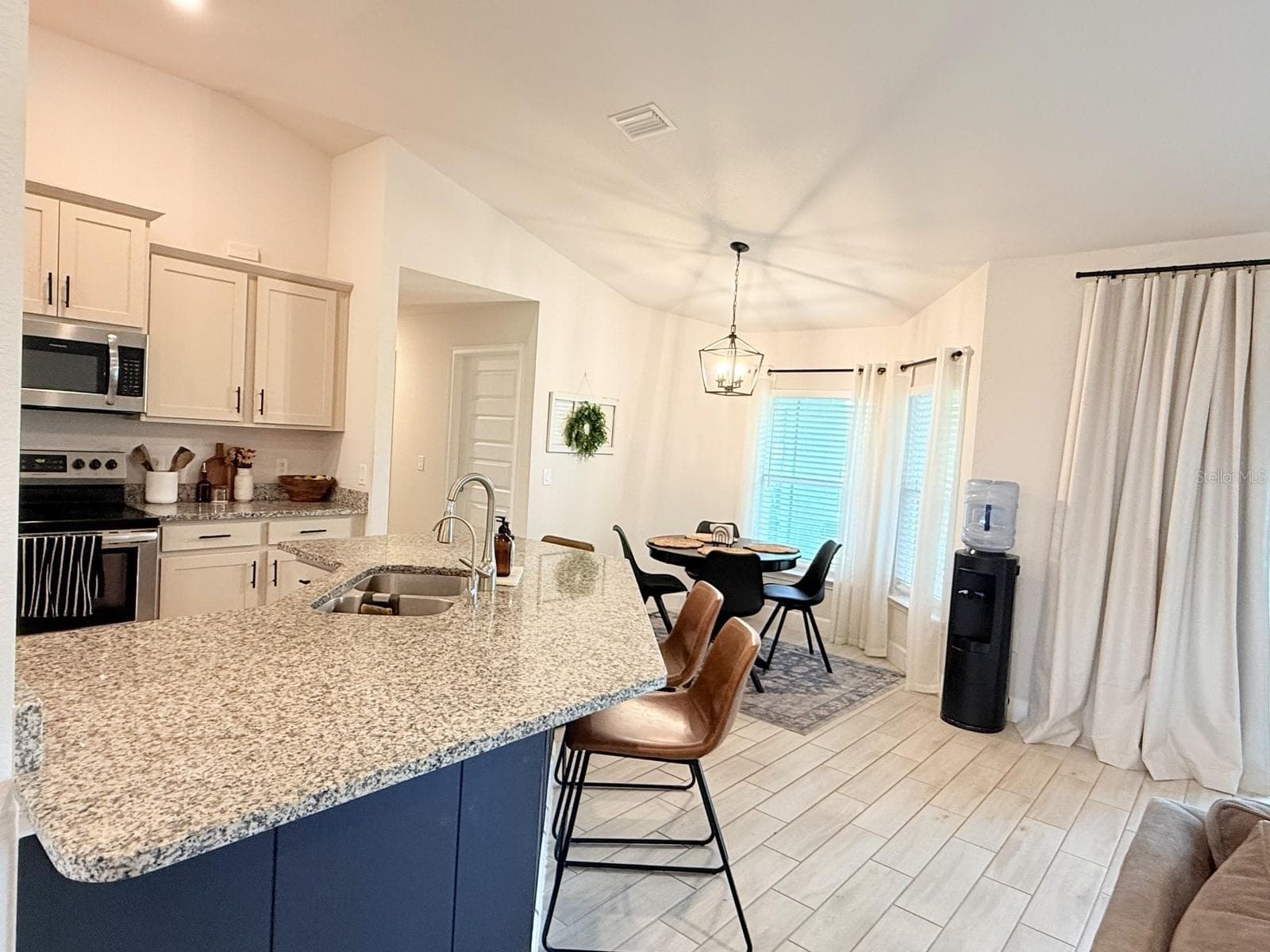 Single Family Residence at 3405 VIVIAN RD, NORTH PORT, photo 13 of 63
