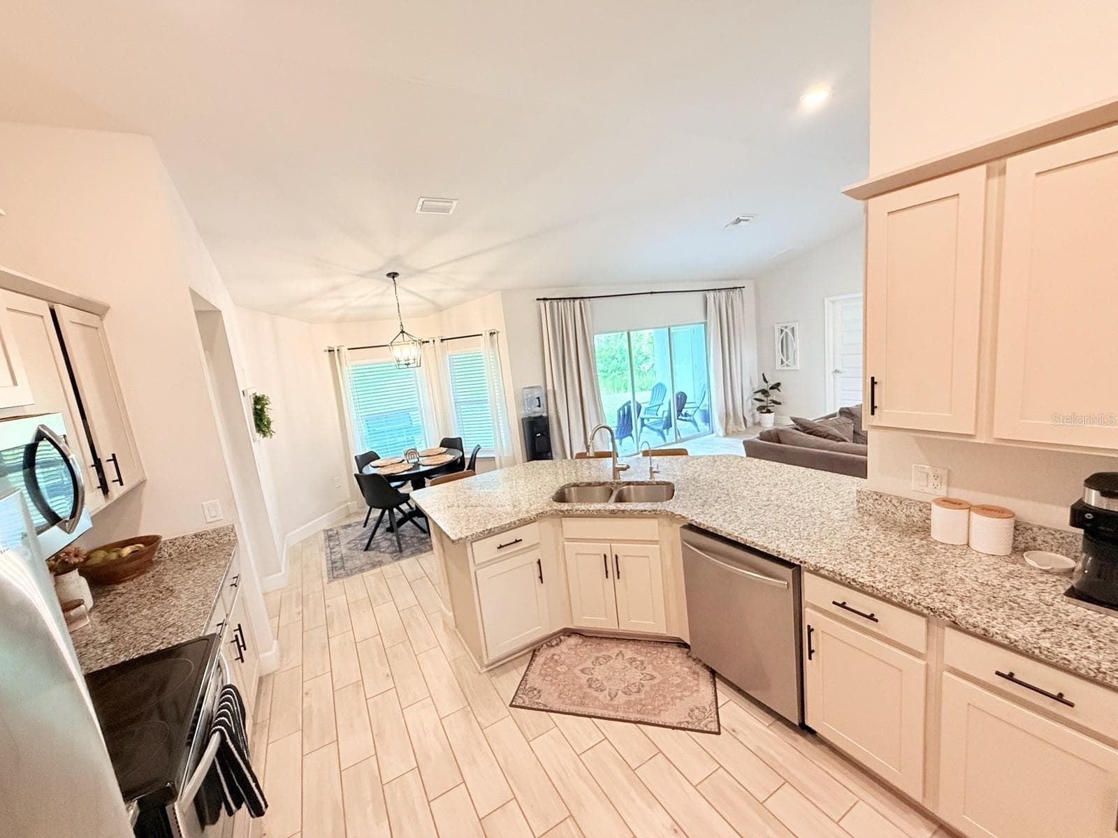 Single Family Residence at 3405 VIVIAN RD, NORTH PORT, photo 17 of 63