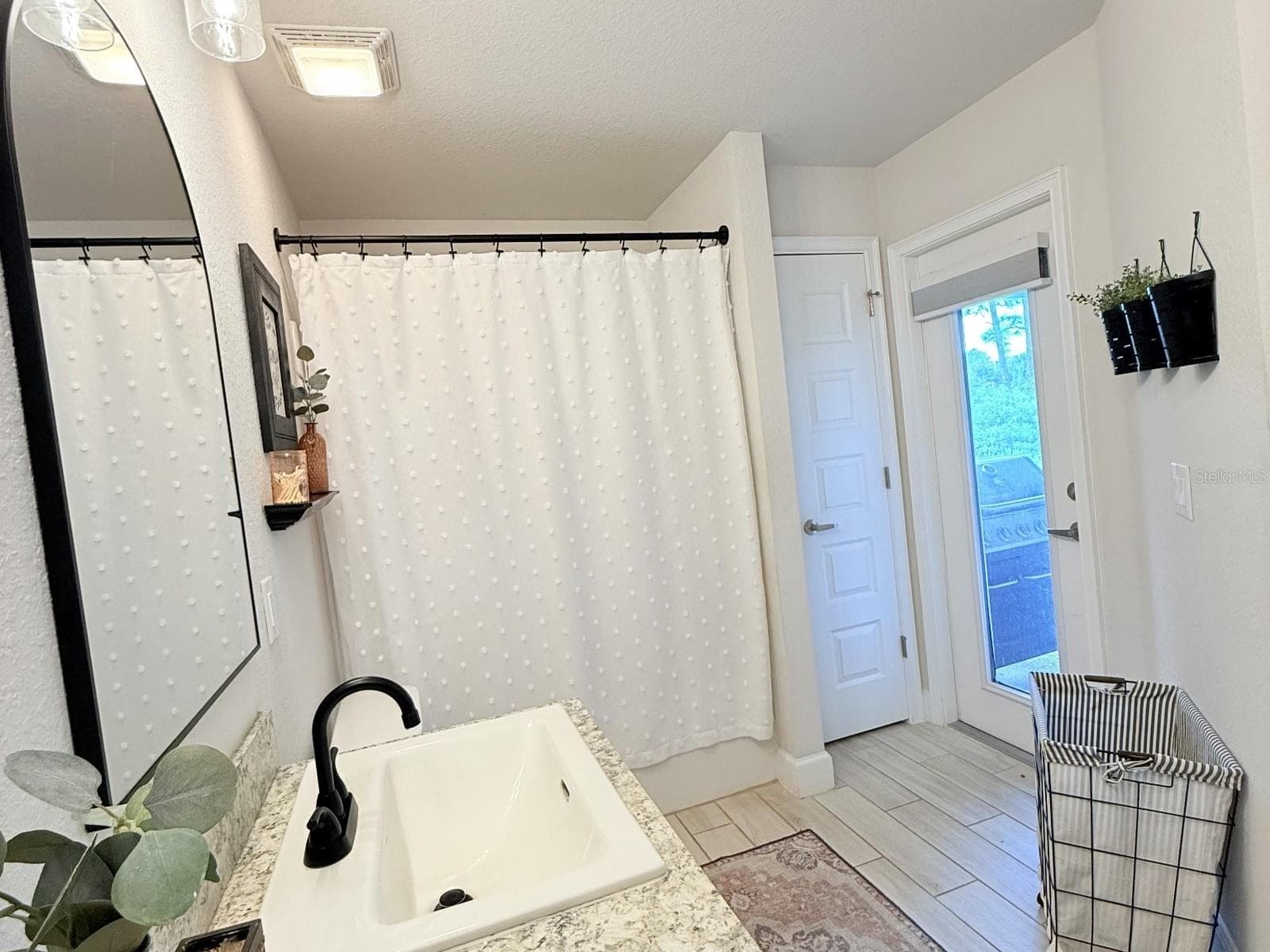 Single Family Residence at 3405 VIVIAN RD, NORTH PORT, photo 22 of 63