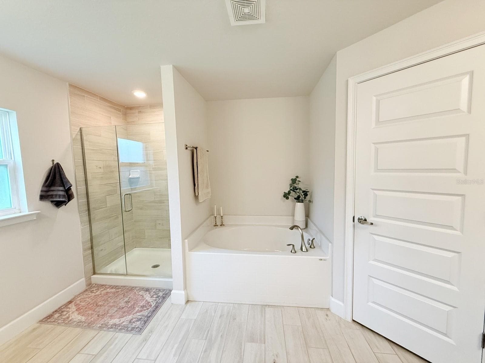 Single Family Residence at 3405 VIVIAN RD, NORTH PORT, photo 42 of 63