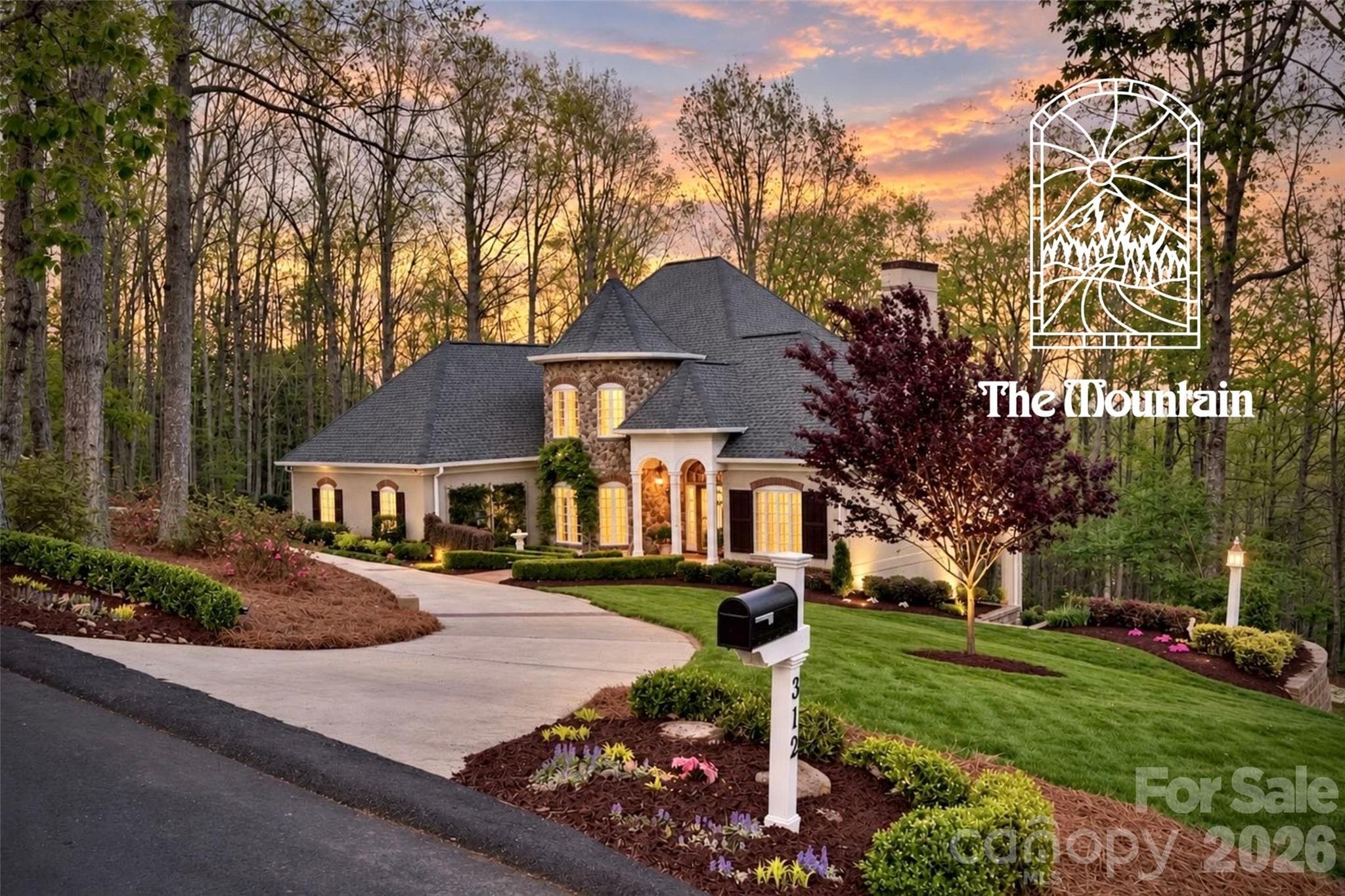 312 Eagles Walk