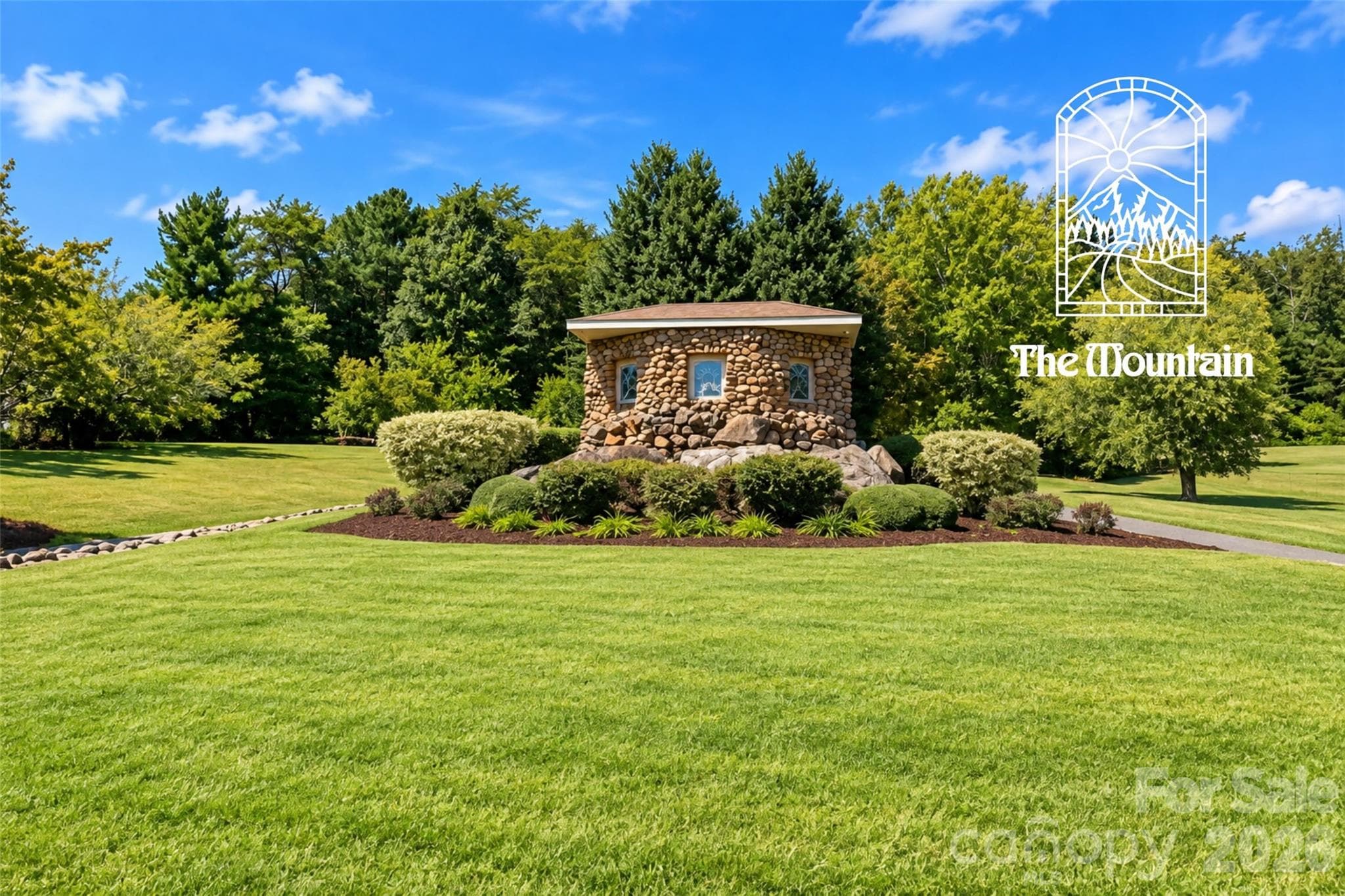 Single Family Residence at 312 Eagles Walk, Gastonia, photo 42 of 46