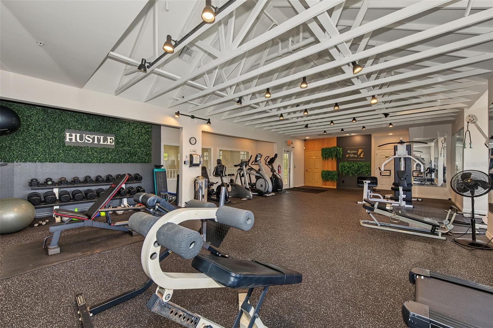 Condominium at 2400 FEATHER SOUND DR #123, CLEARWATER, photo 21 of 25
