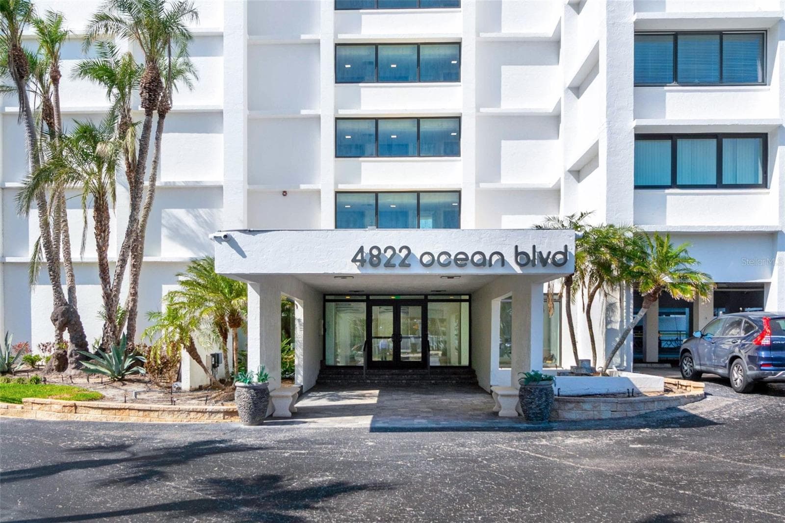 Condominium at 4822 OCEAN BLVD #8B, SARASOTA, photo 3 of 40