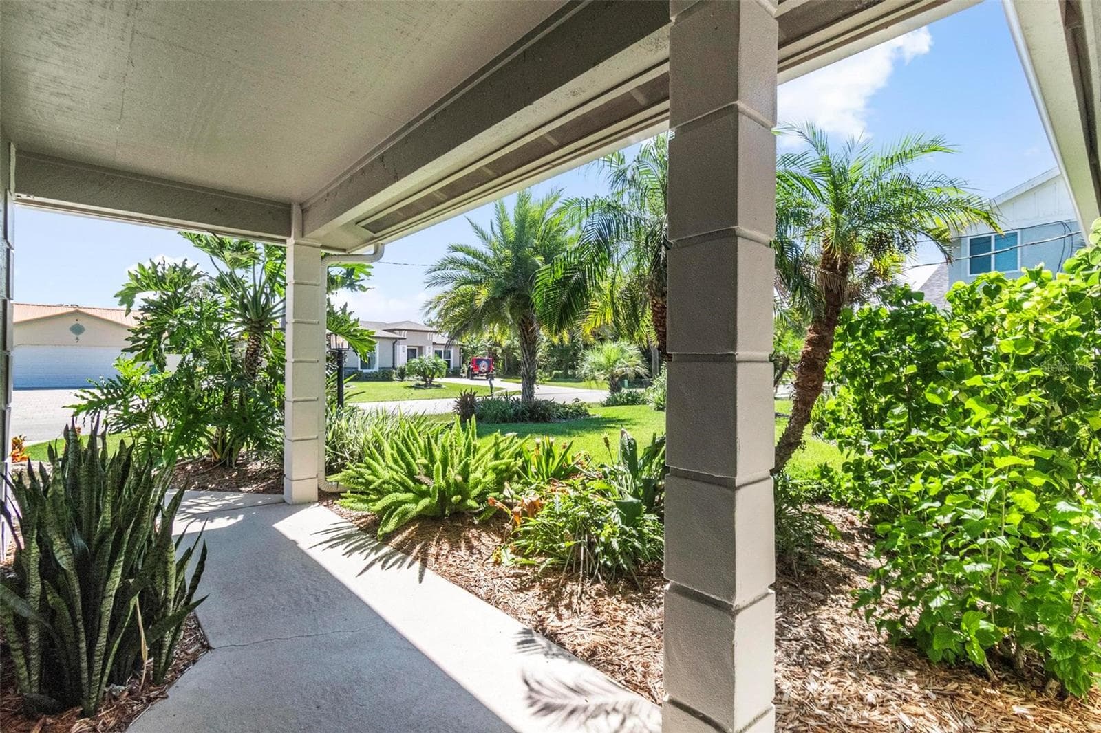 Single Family Residence at 8 FLEMING CT, PALM COAST, photo 6 of 51