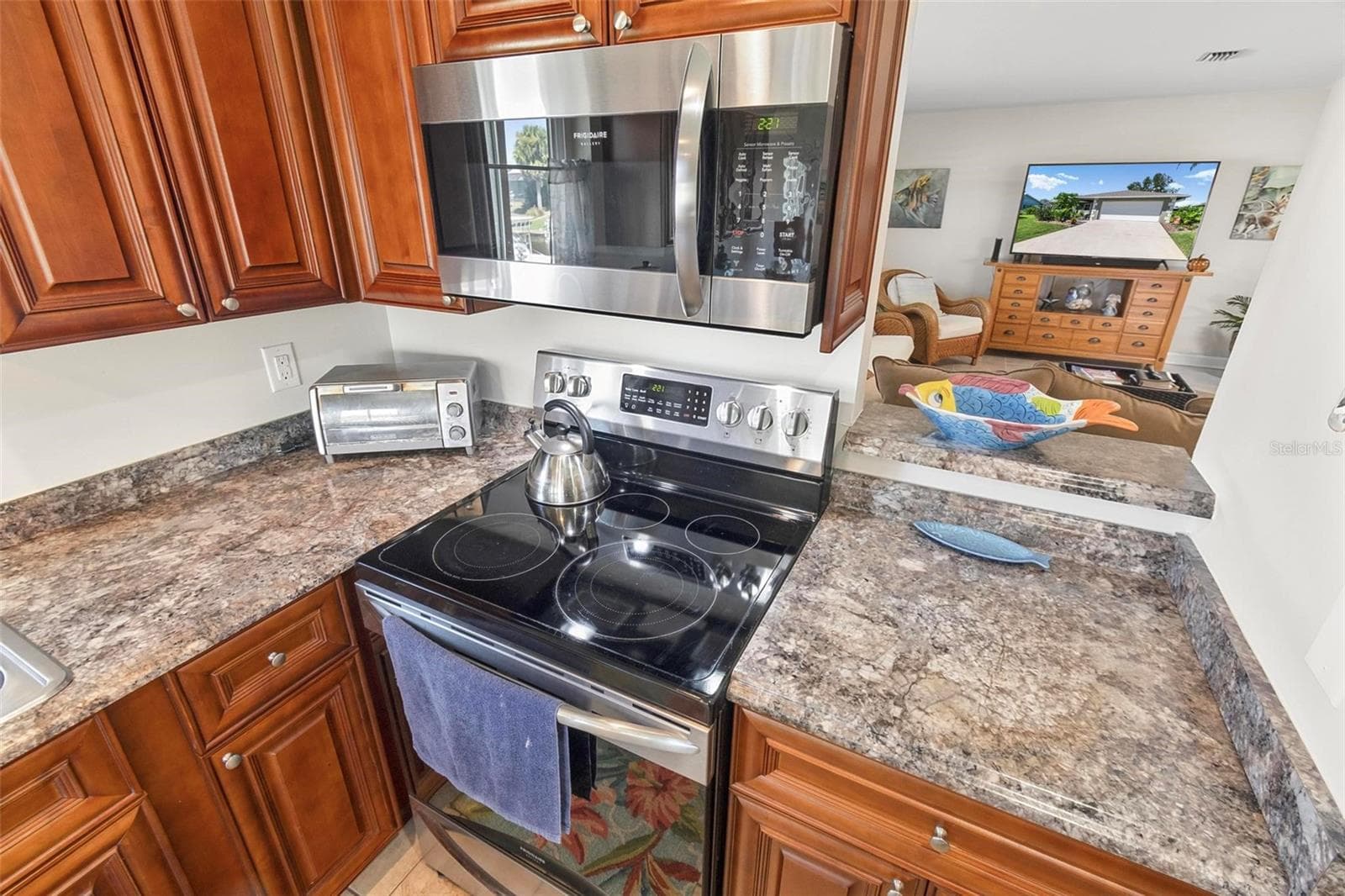 Single Family Residence at 8 FLEMING CT, PALM COAST, photo 21 of 51