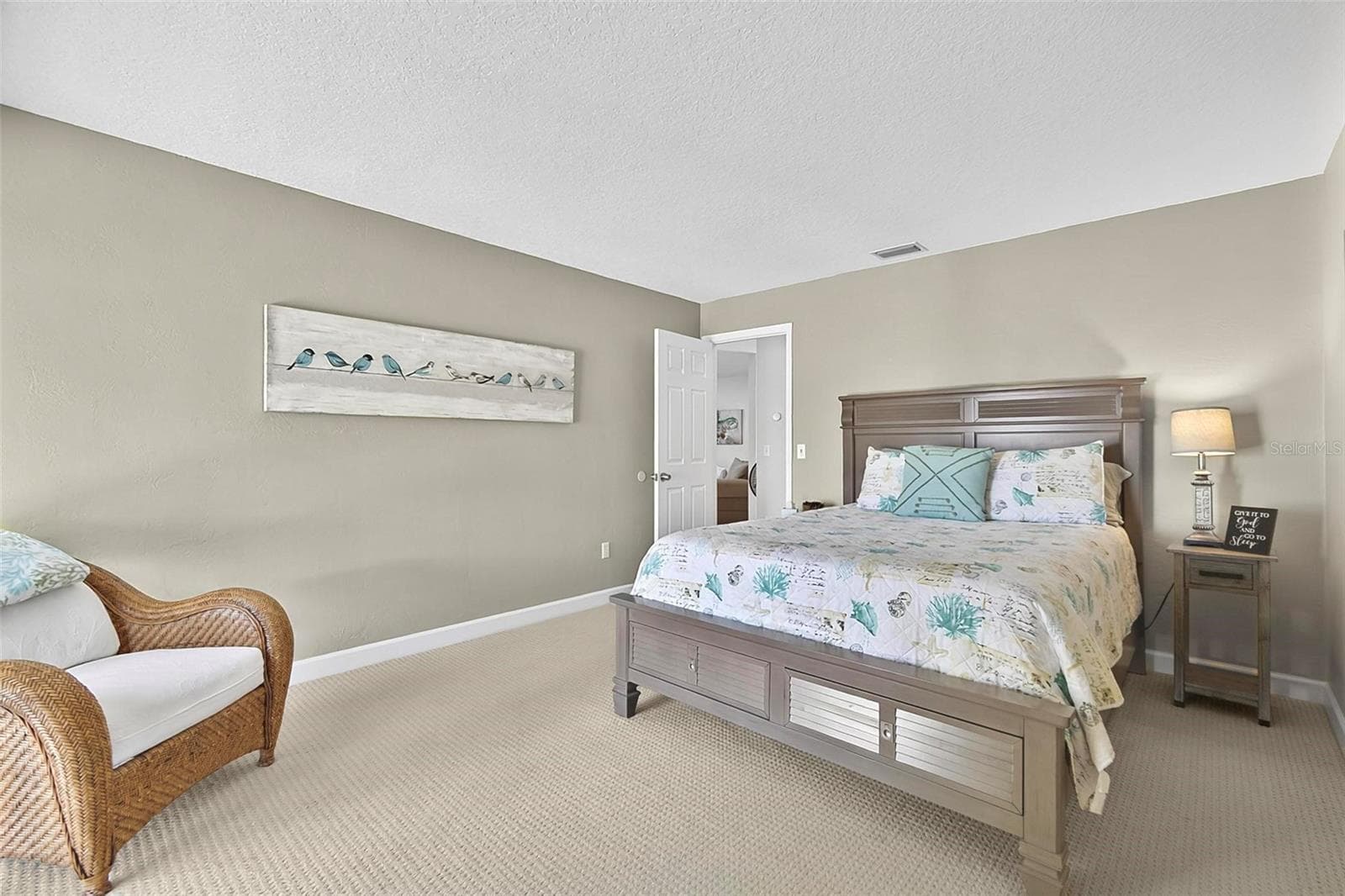 Single Family Residence at 8 FLEMING CT, PALM COAST, photo 28 of 51