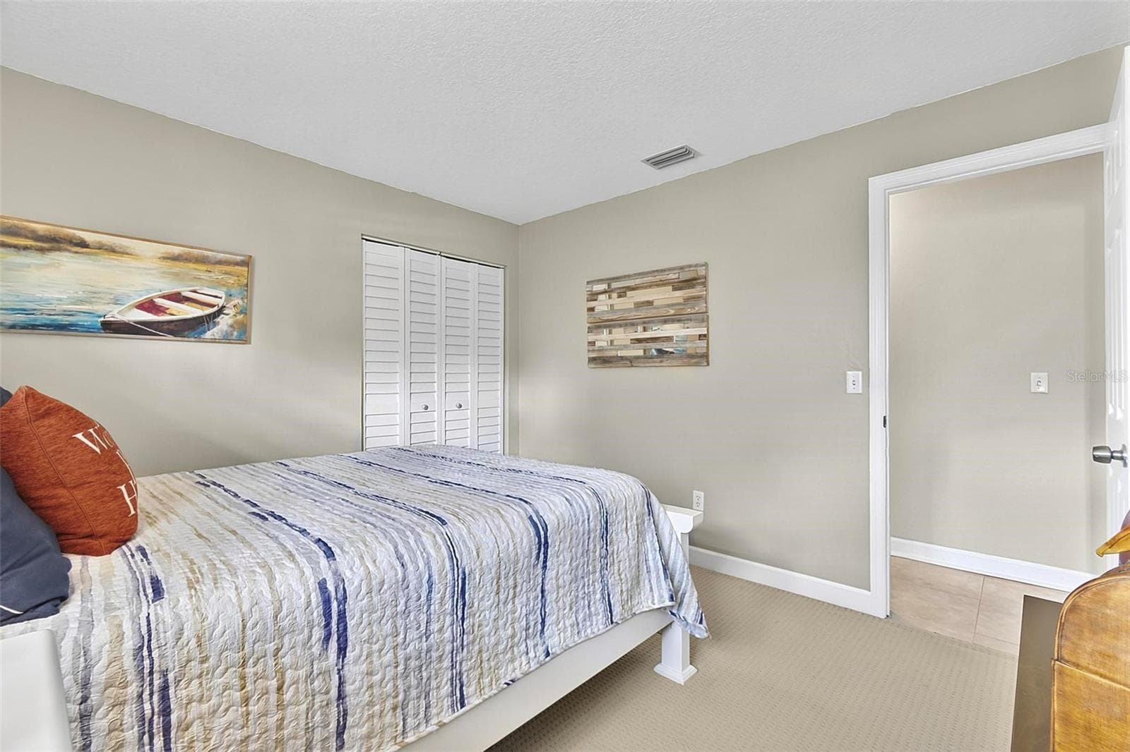 Single Family Residence at 8 FLEMING CT, PALM COAST, photo 36 of 51