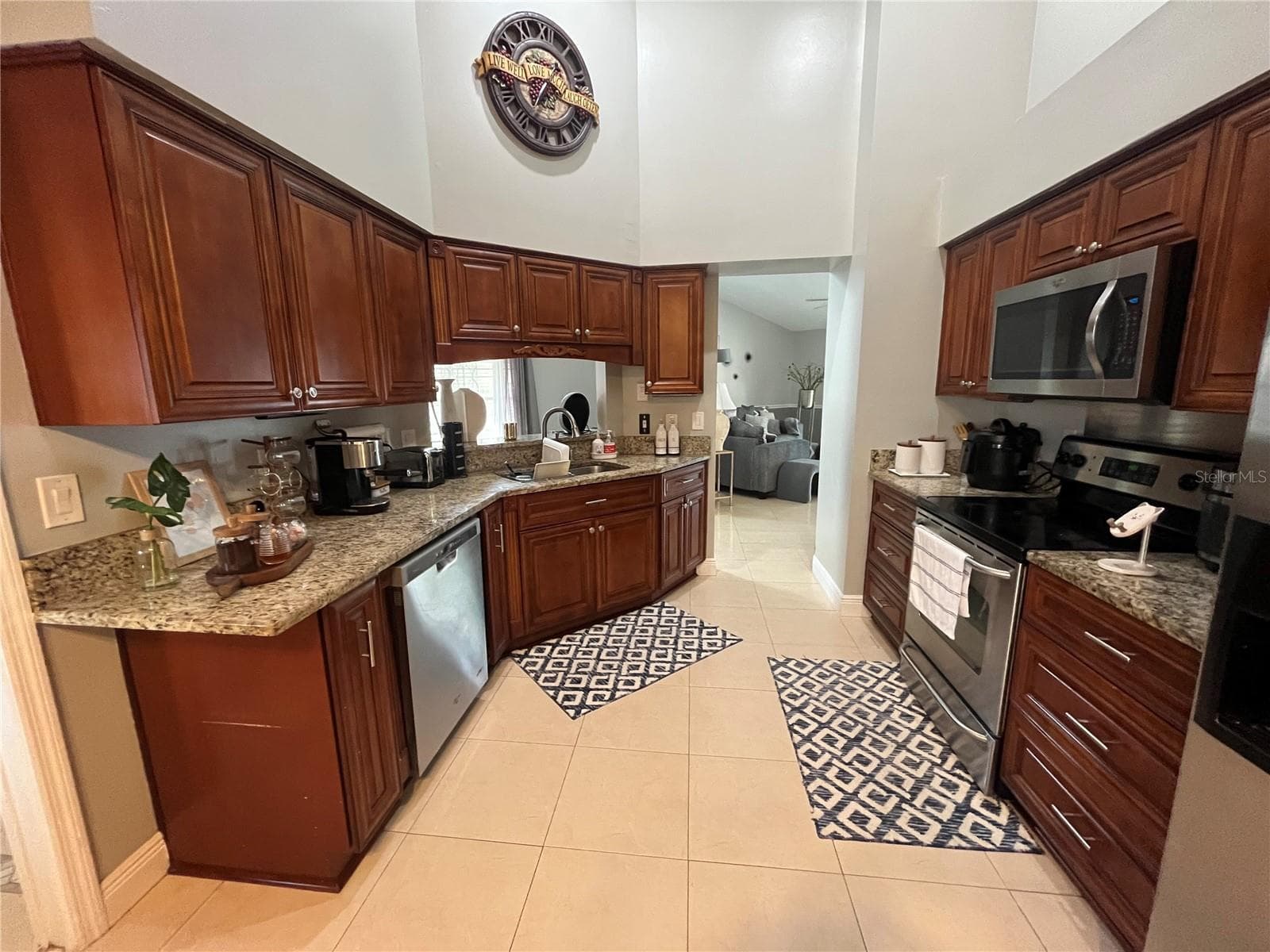 Single Family Residence at 12005 MISTY BROOK CT, TAMPA, photo 18 of 51