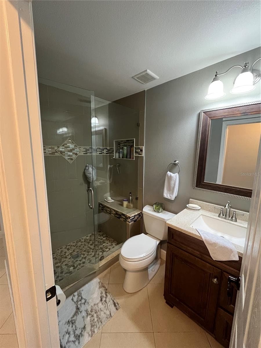 BATHROOM 2 - 12005 MISTY BROOK CT, TAMPA