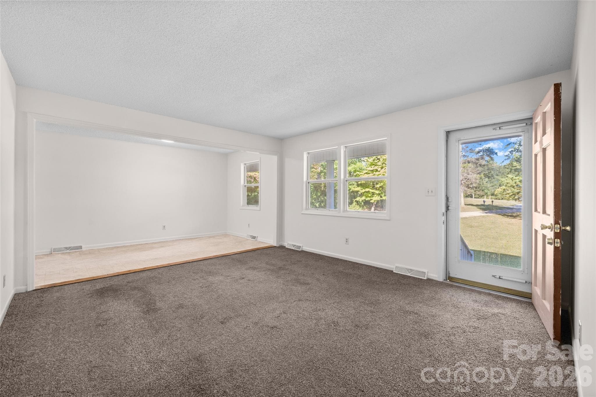 Single Family Residence at Rock Hill, photo 4 of 60