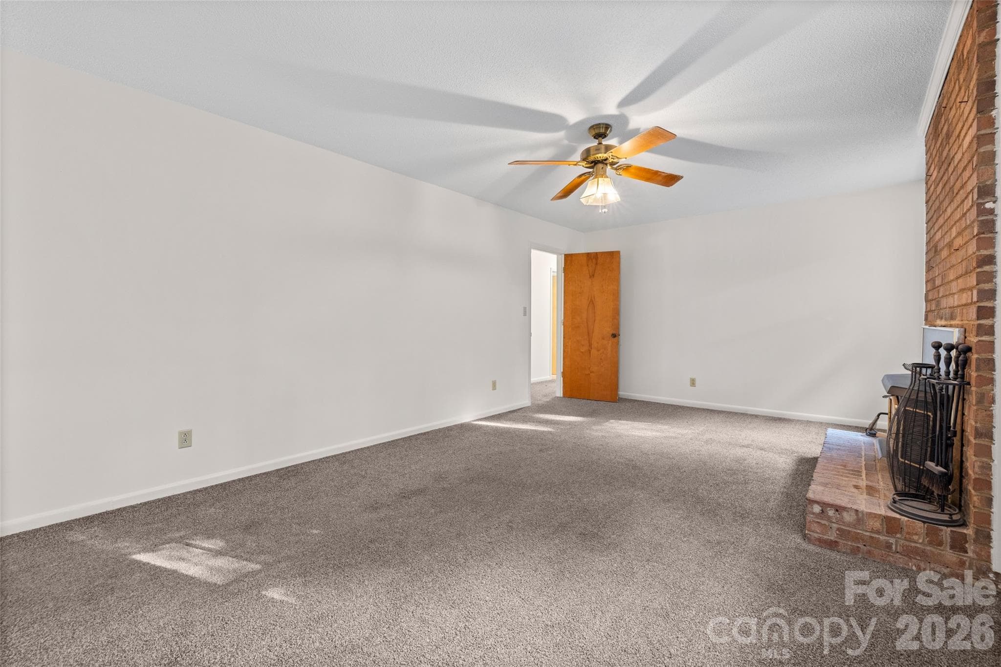 Single Family Residence at Rock Hill, photo 8 of 60
