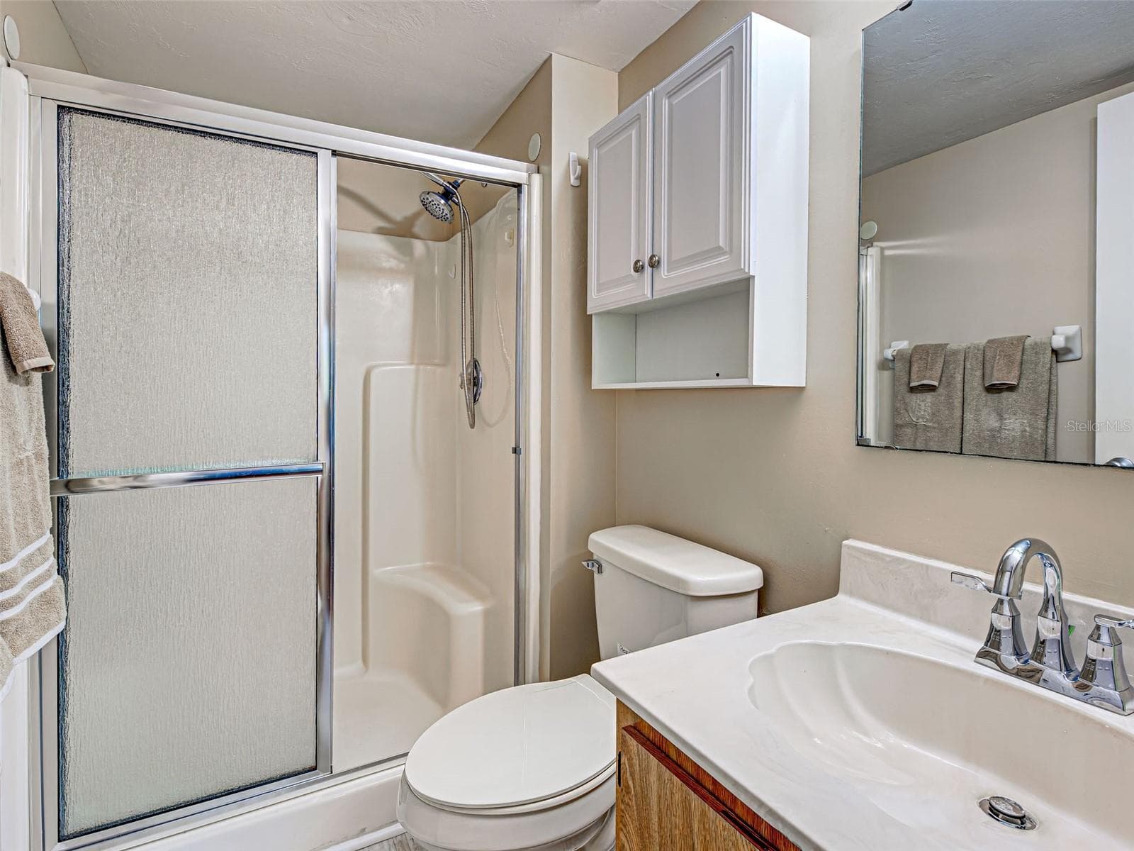 Walk in Shower - 3310 LOVELAND BLVD #1506, PORT CHARLOTTE